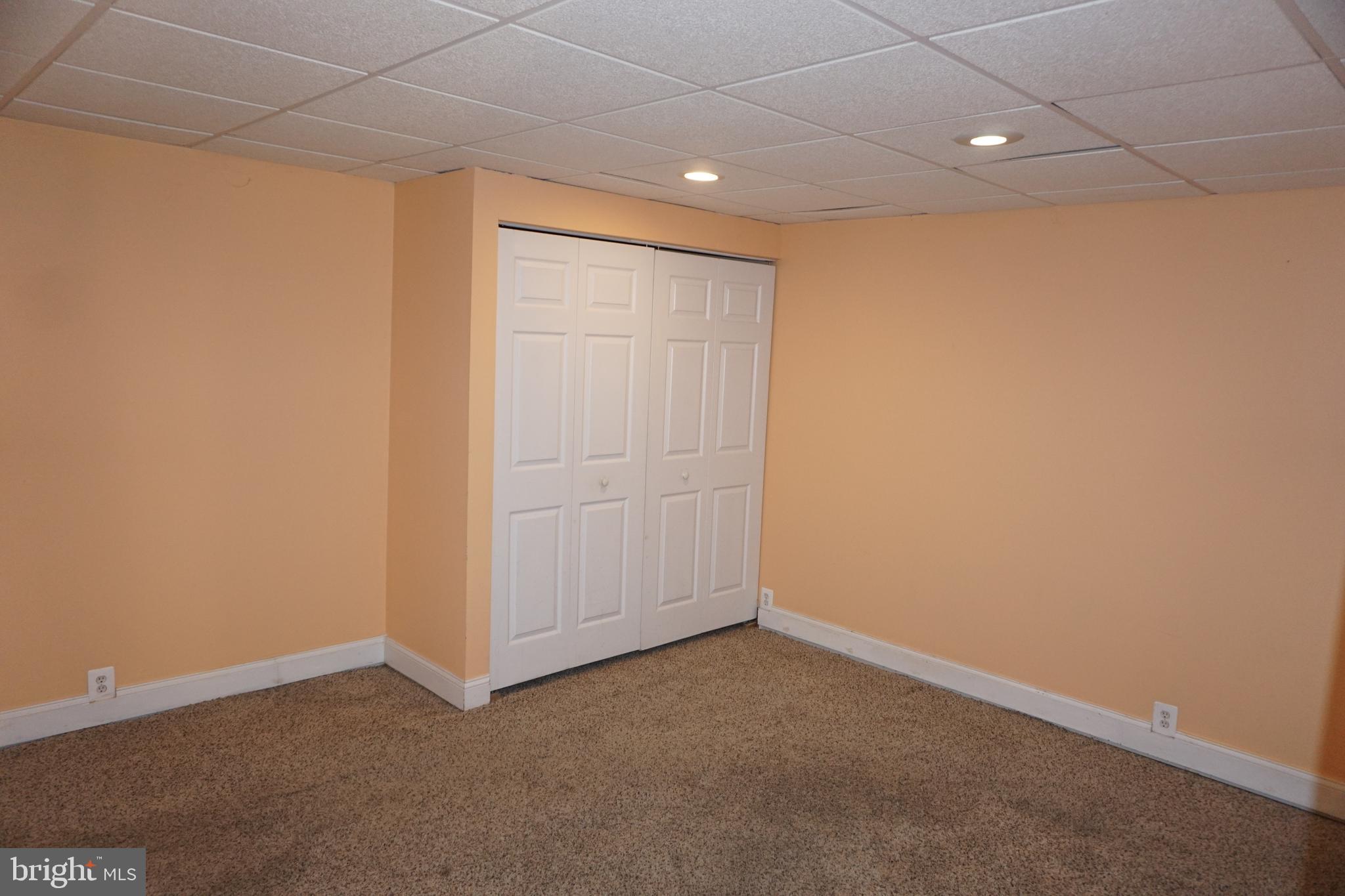 GOLDEN BELL - Residential