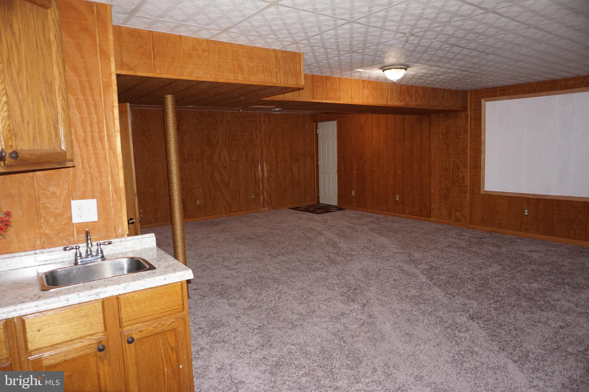 GOLDEN BELL - Residential