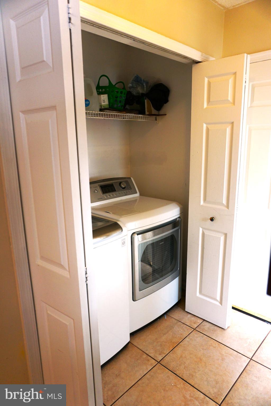 GOLDEN BELL - Residential