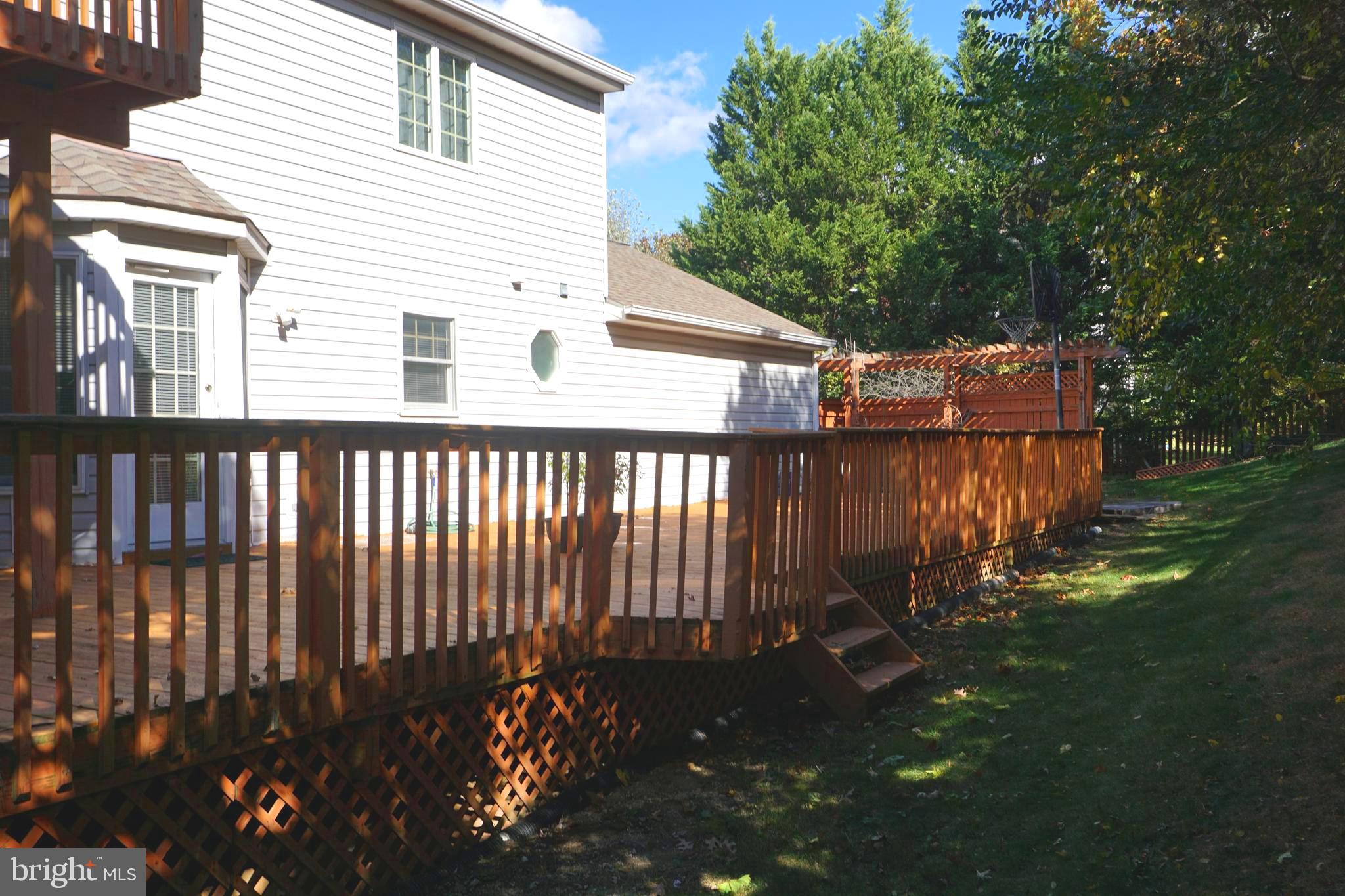 GOLDEN BELL - Residential