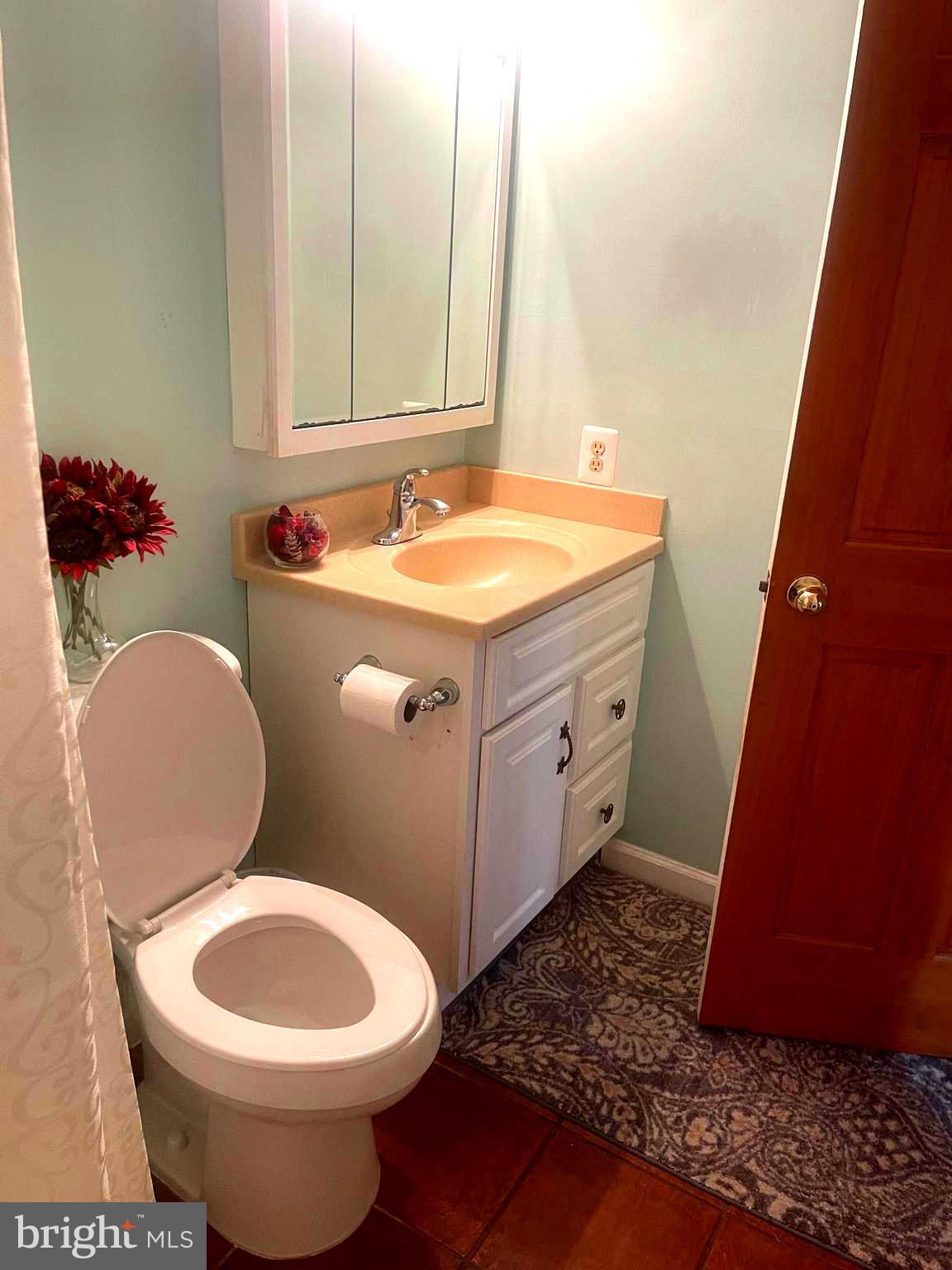 GOLDEN BELL - Residential