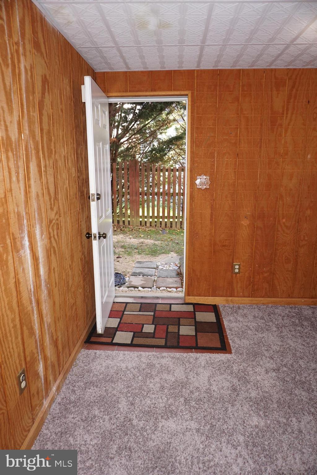 GOLDEN BELL - Residential