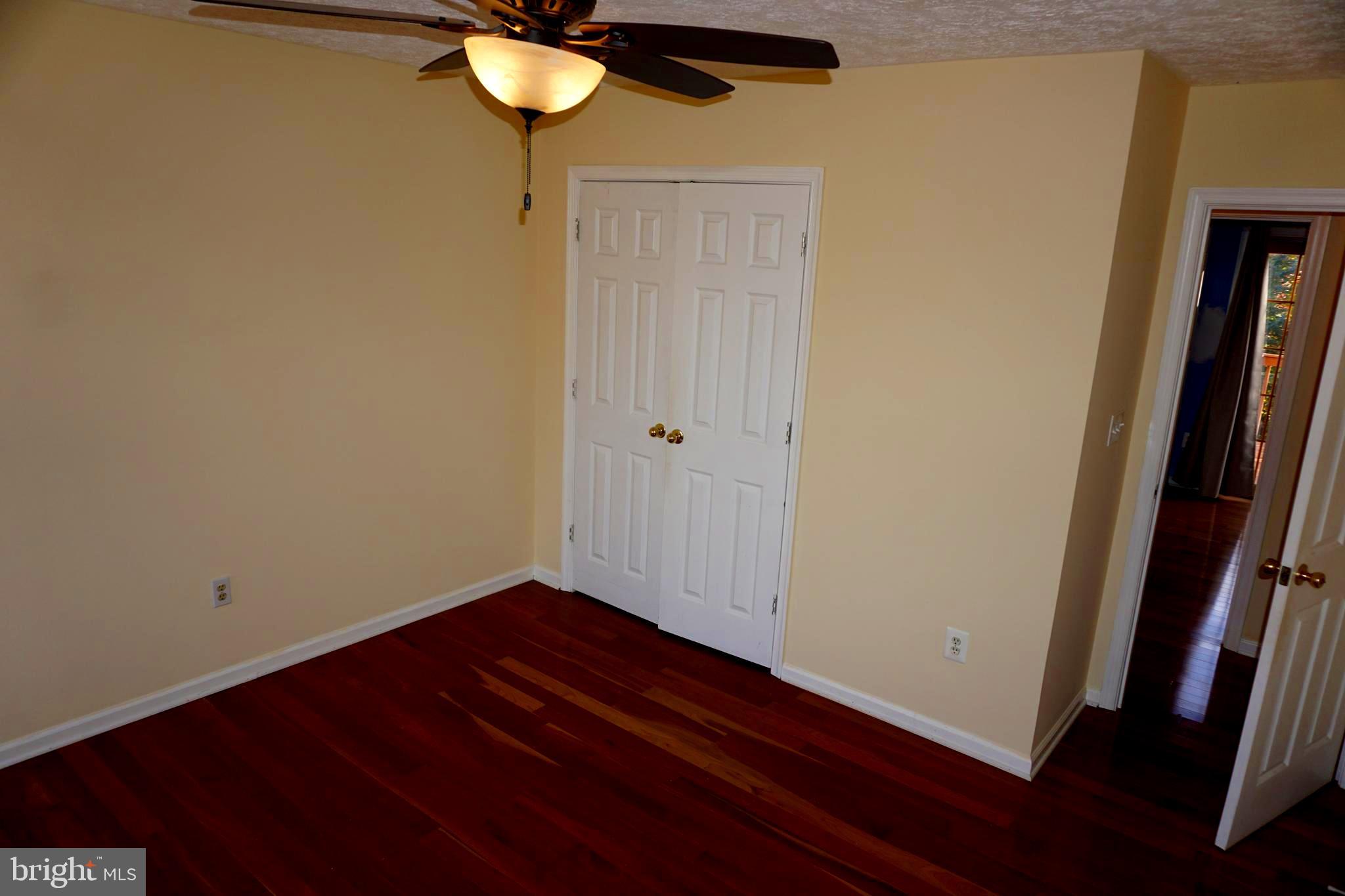 GOLDEN BELL - Residential