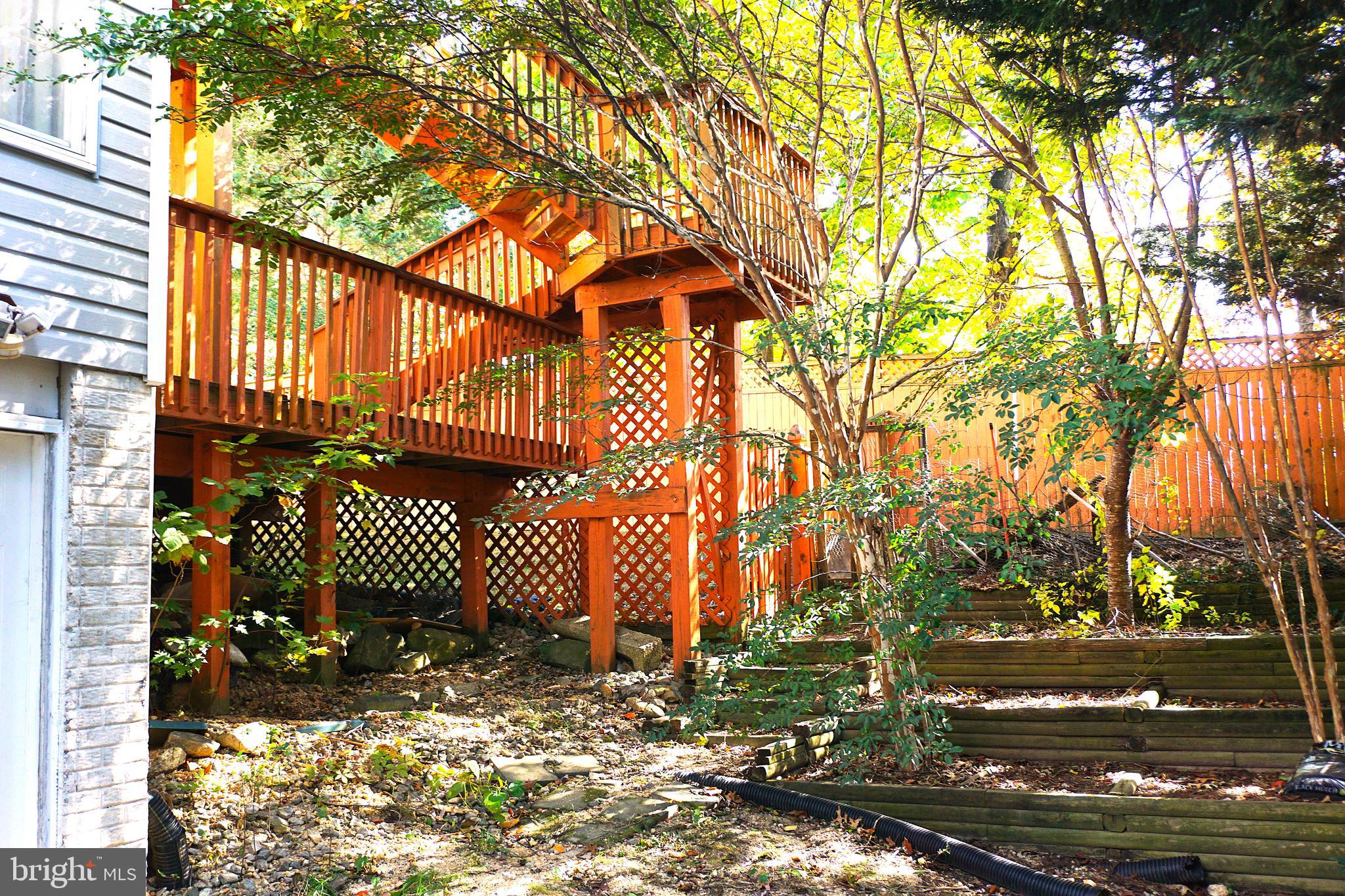 GOLDEN BELL - Residential