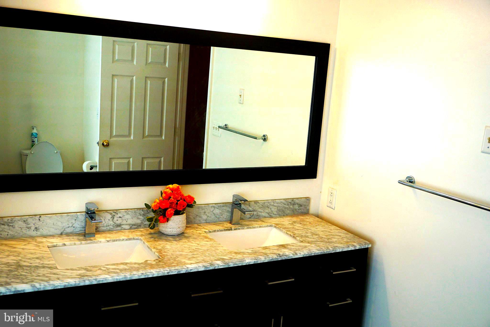 GOLDEN BELL - Residential