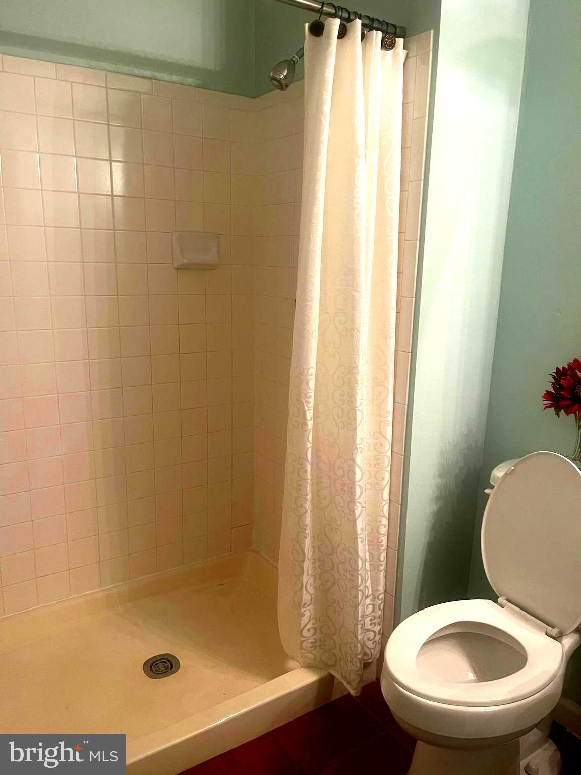 GOLDEN BELL - Residential