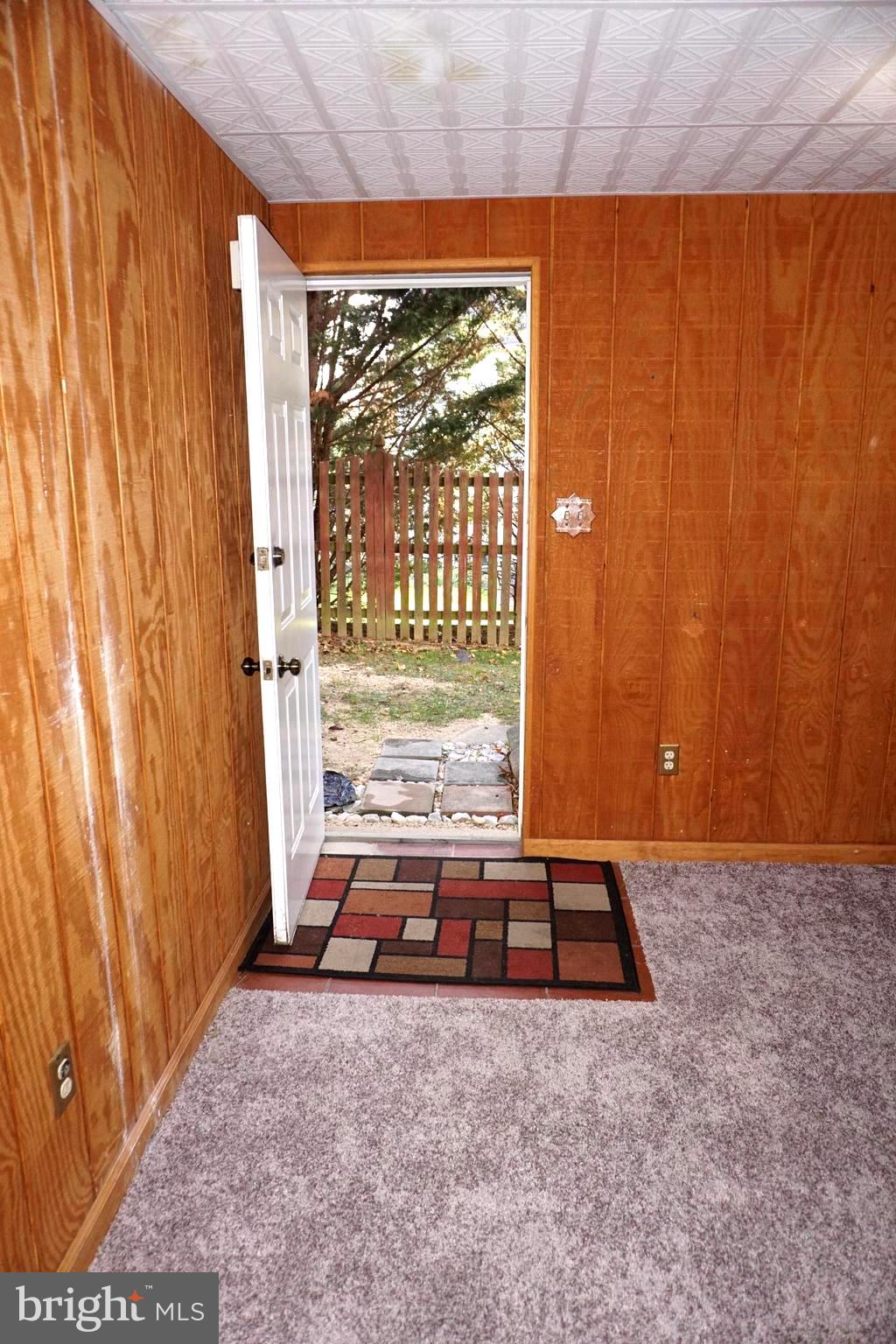 GOLDEN BELL - Residential