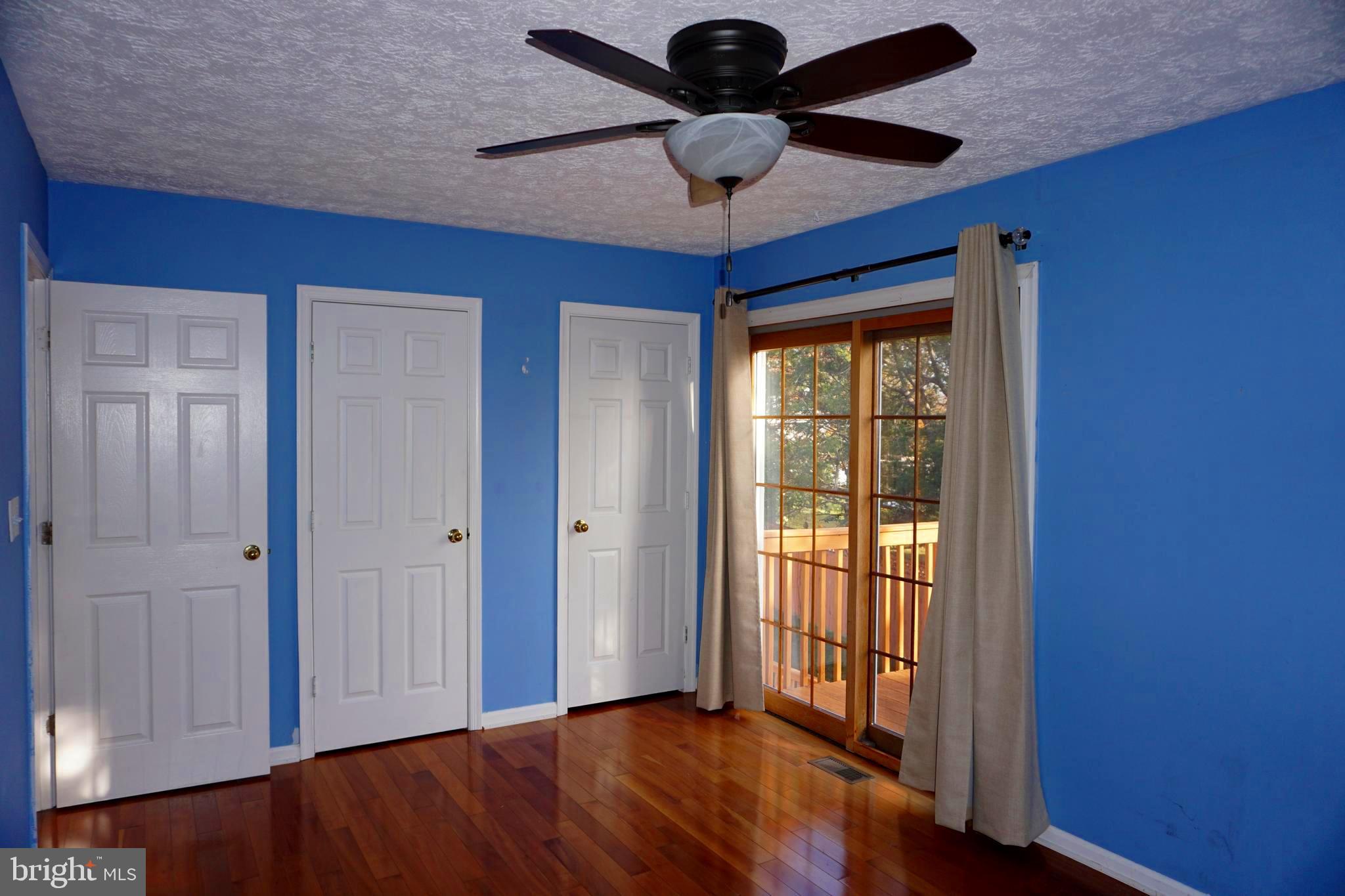 GOLDEN BELL - Residential