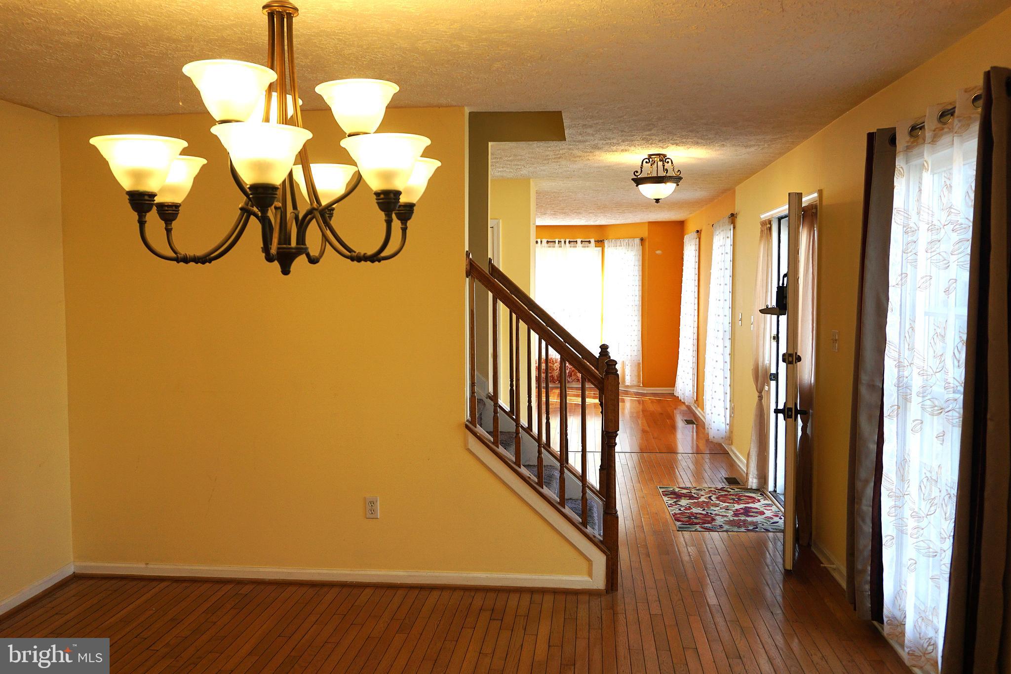 GOLDEN BELL - Residential