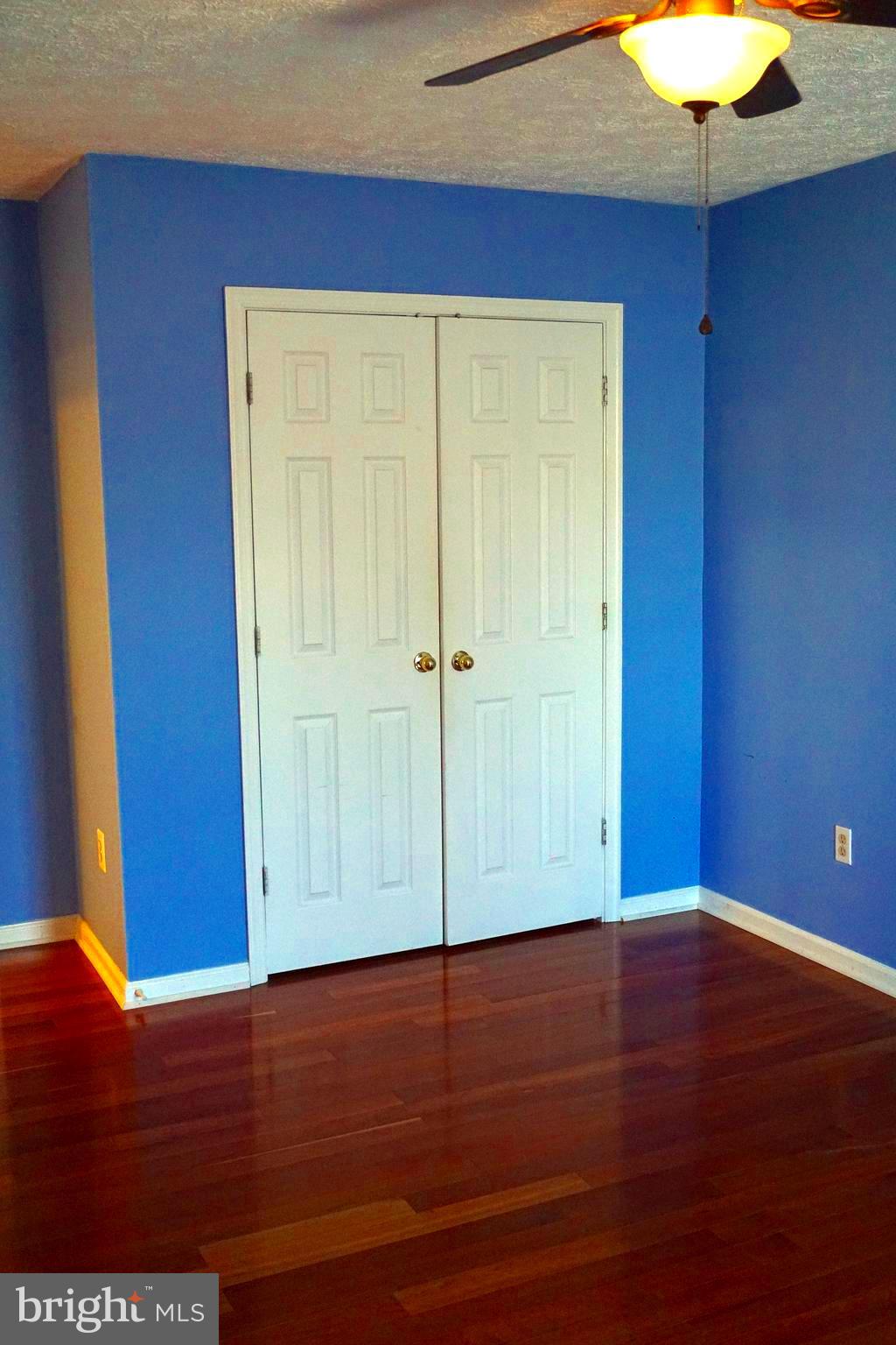 GOLDEN BELL - Residential