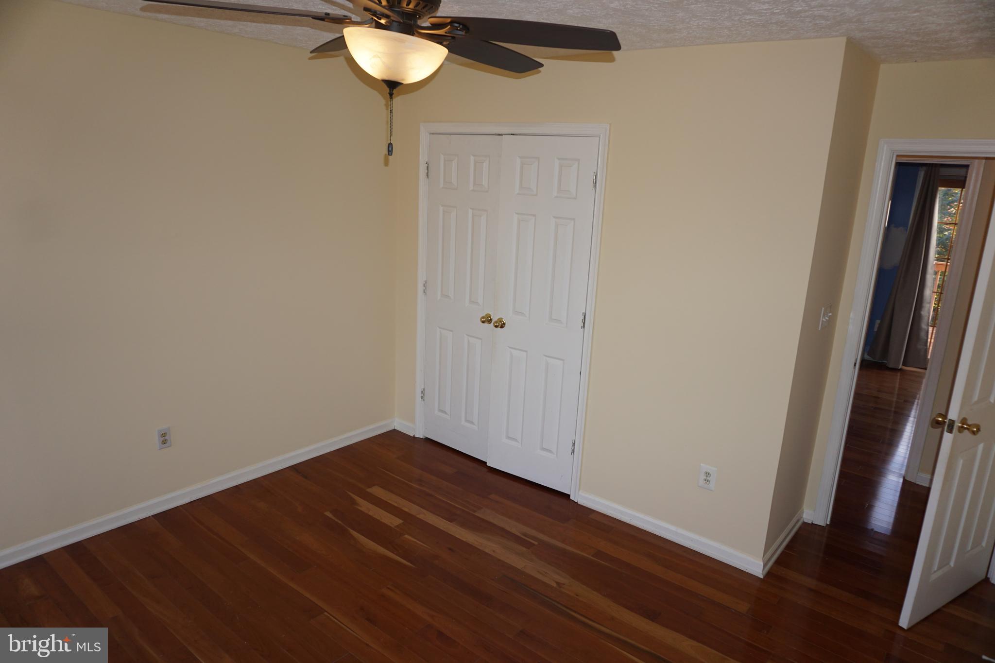 GOLDEN BELL - Residential