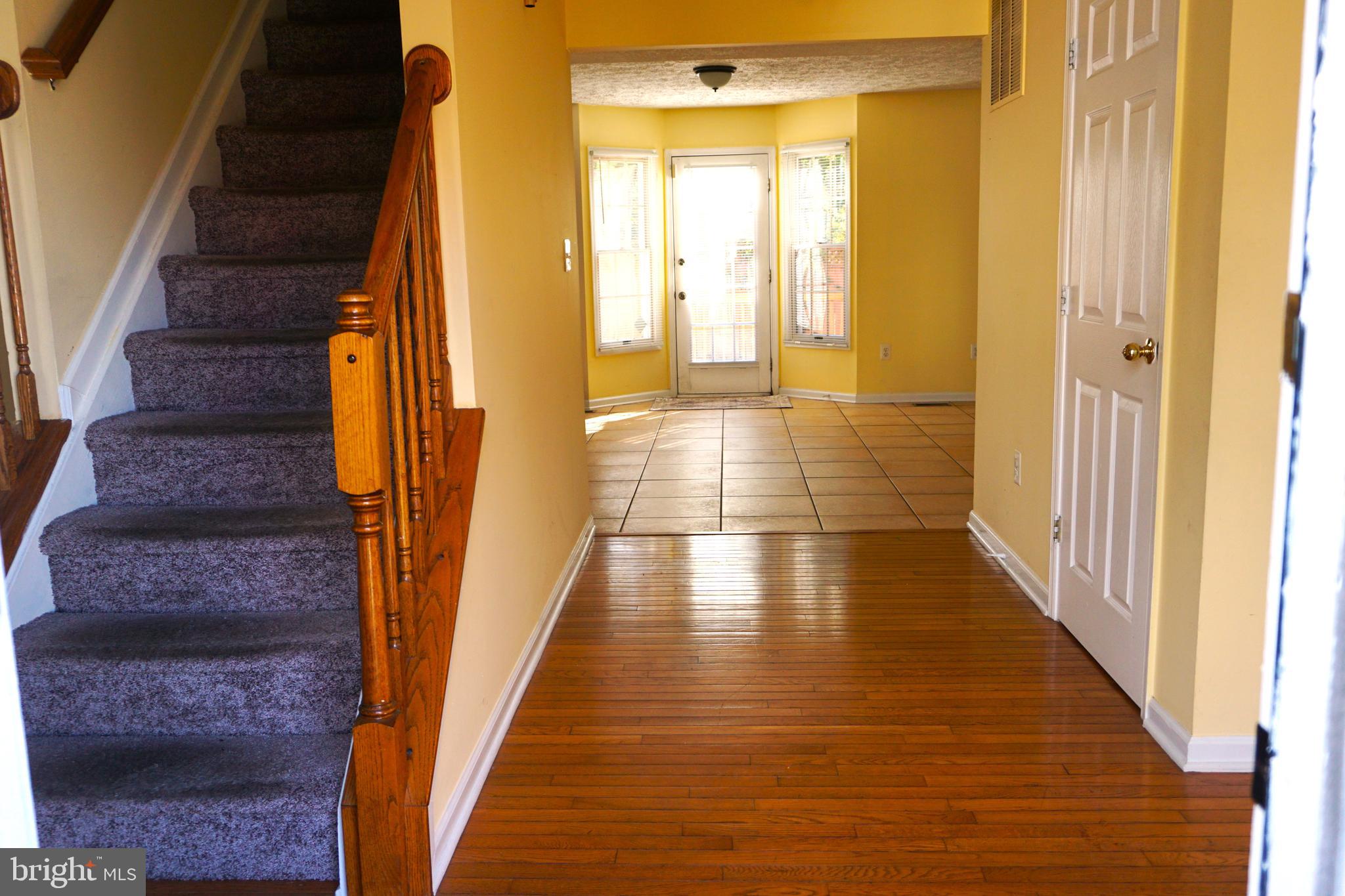 GOLDEN BELL - Residential