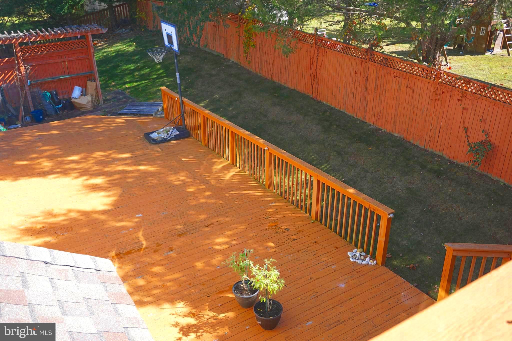 GOLDEN BELL - Residential