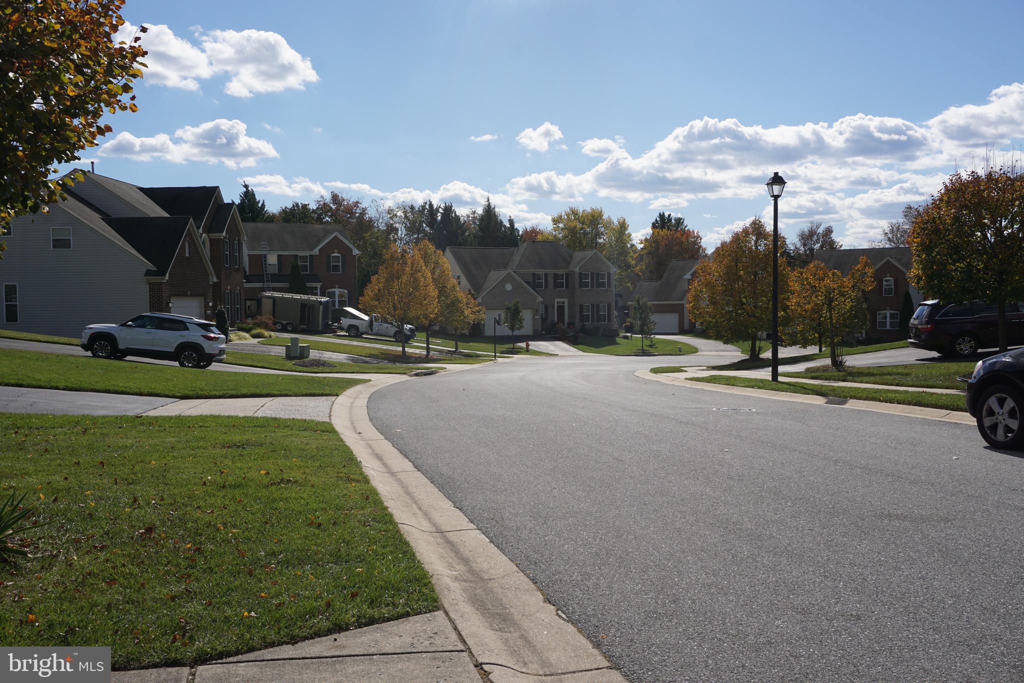 GOLDEN BELL - Residential