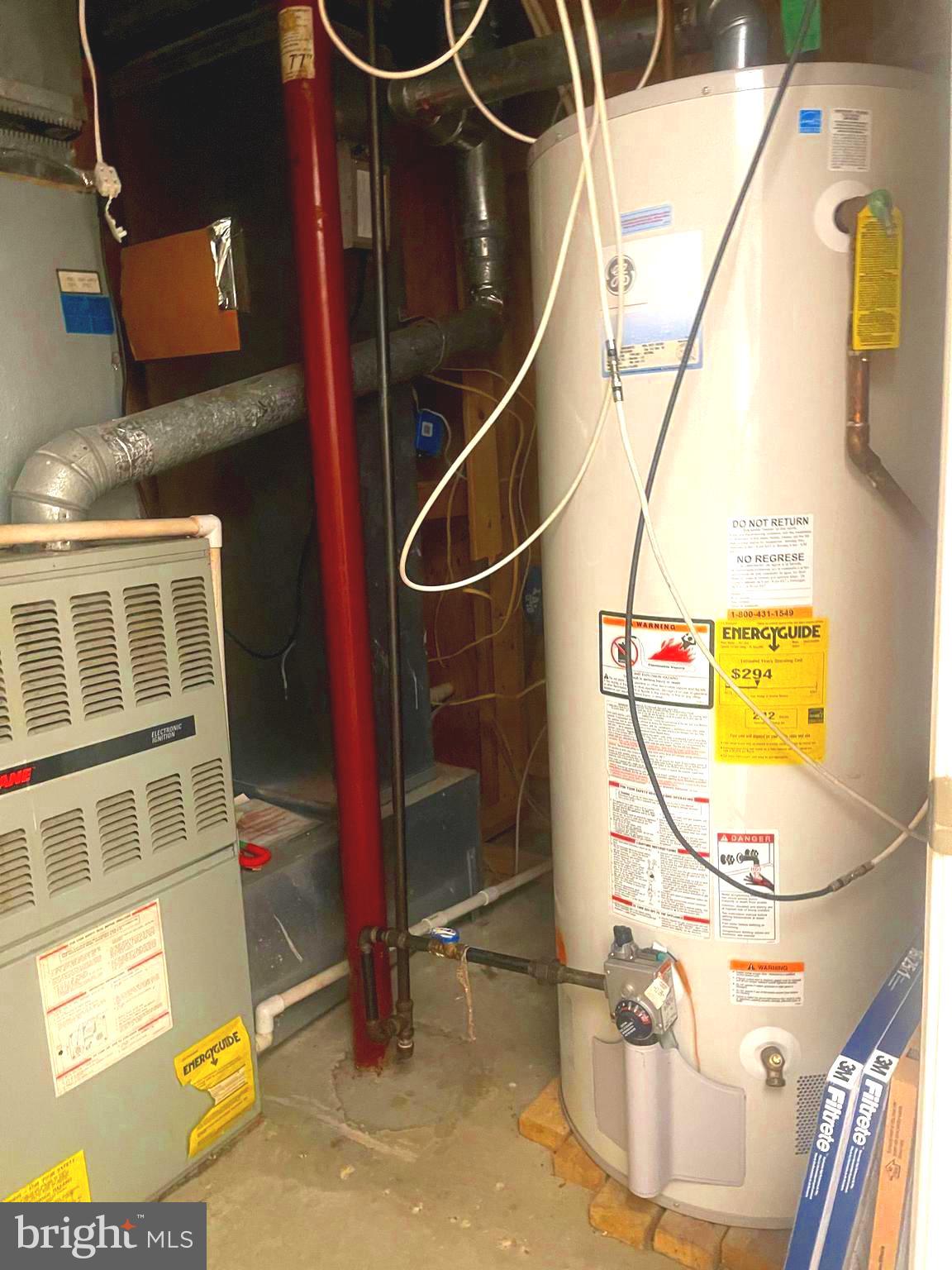 GOLDEN BELL - Residential