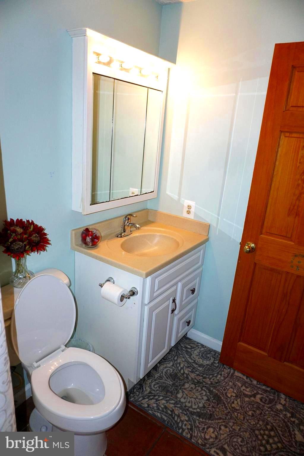 GOLDEN BELL - Residential