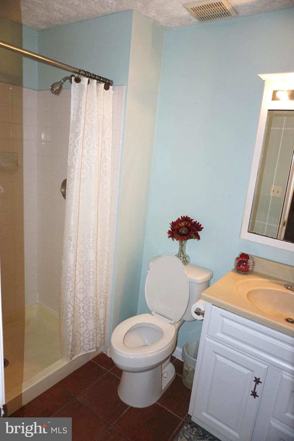 GOLDEN BELL - Residential