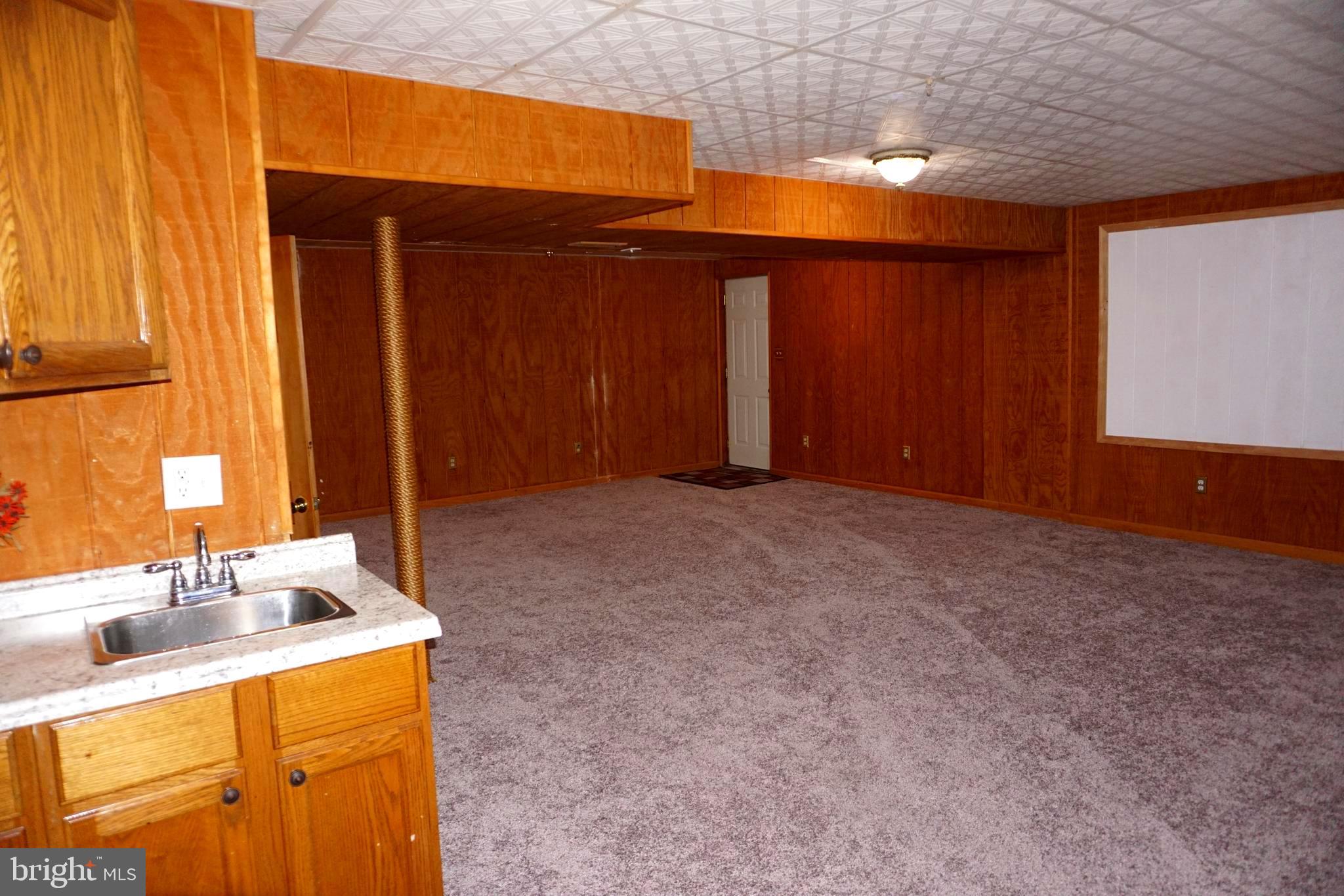 GOLDEN BELL - Residential