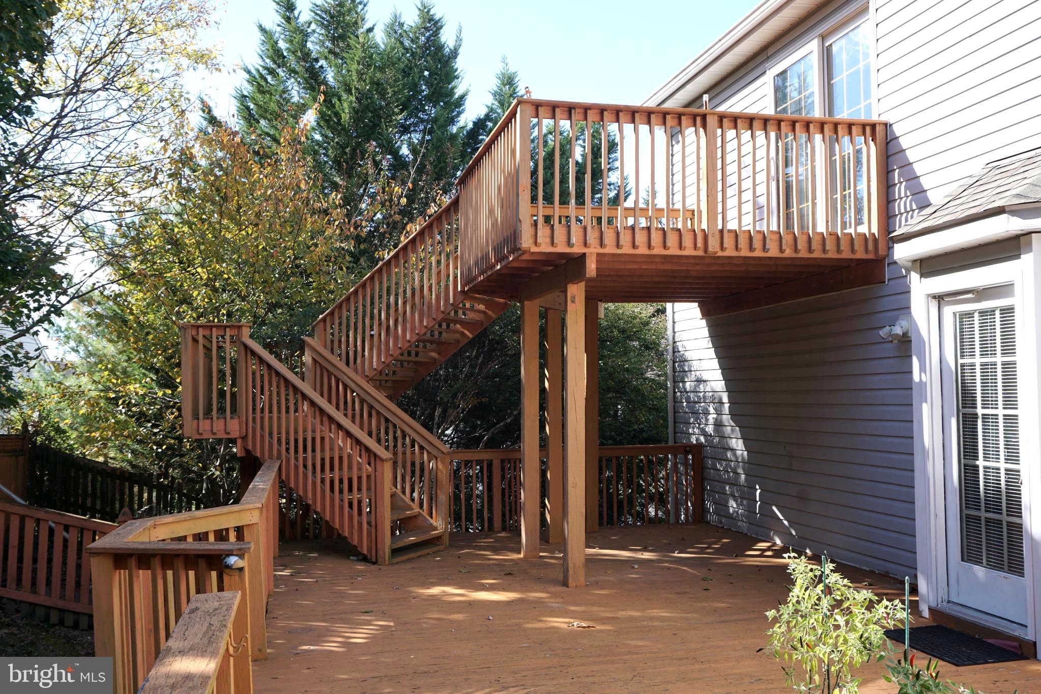 GOLDEN BELL - Residential