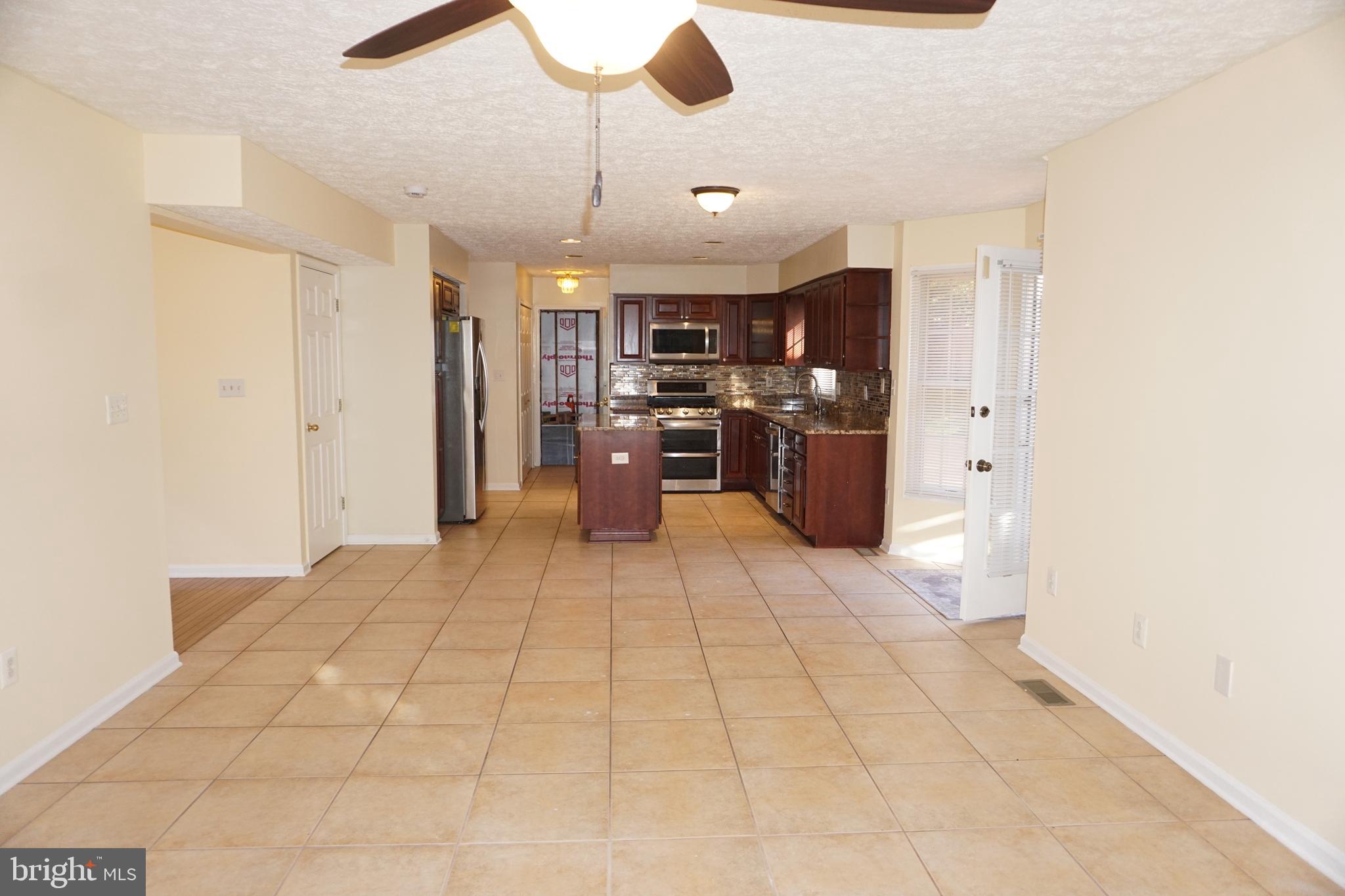 GOLDEN BELL - Residential