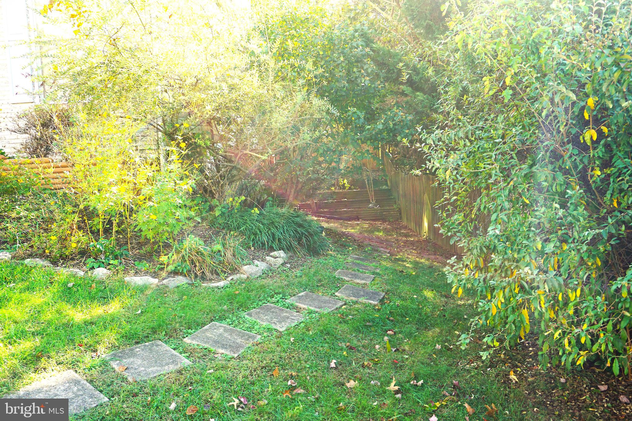 GOLDEN BELL - Residential