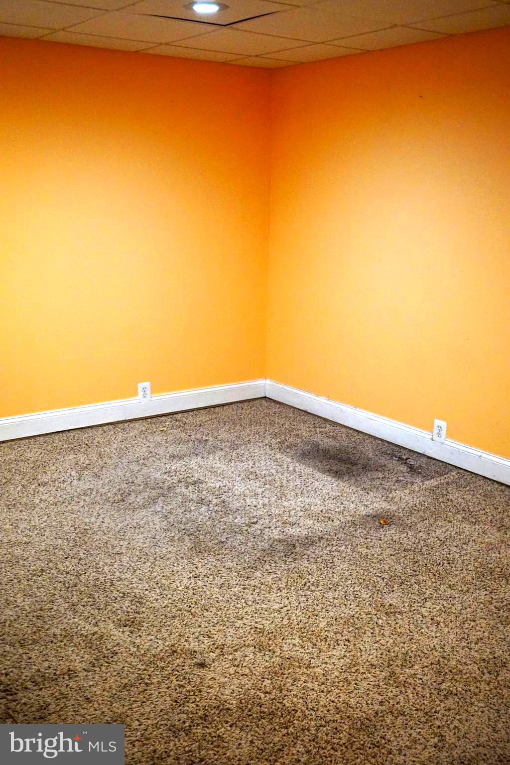 GOLDEN BELL - Residential