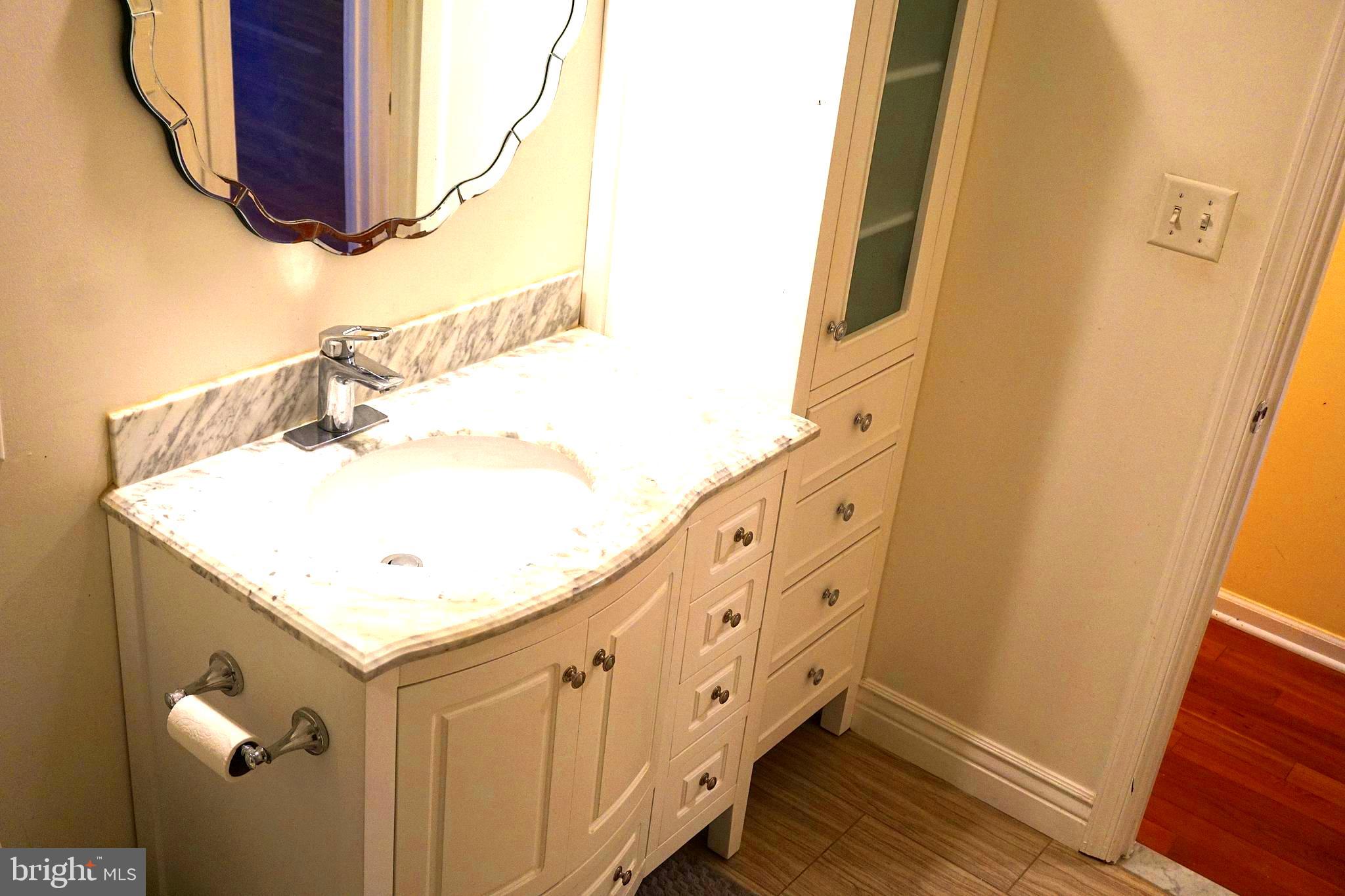 GOLDEN BELL - Residential