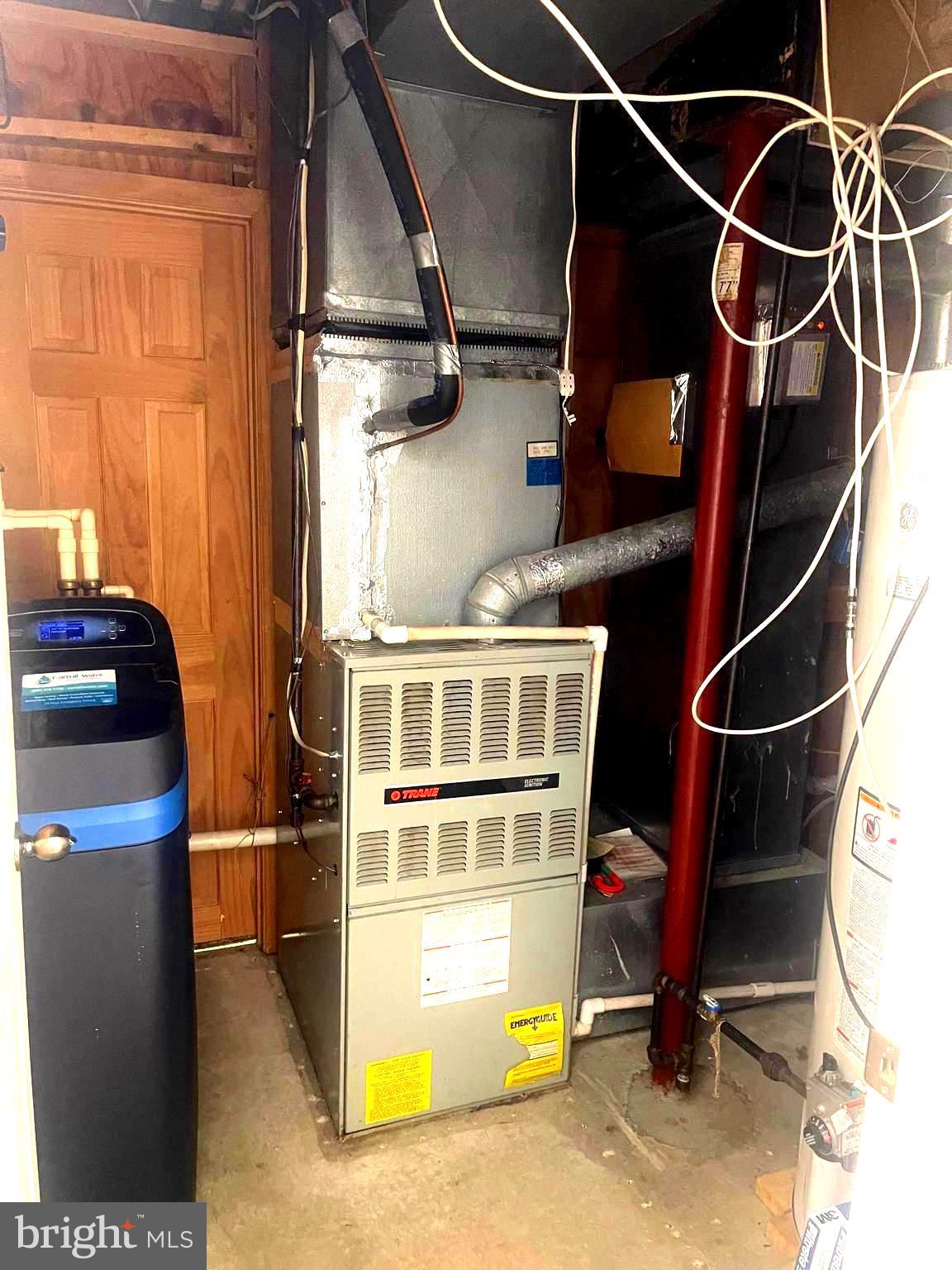 GOLDEN BELL - Residential