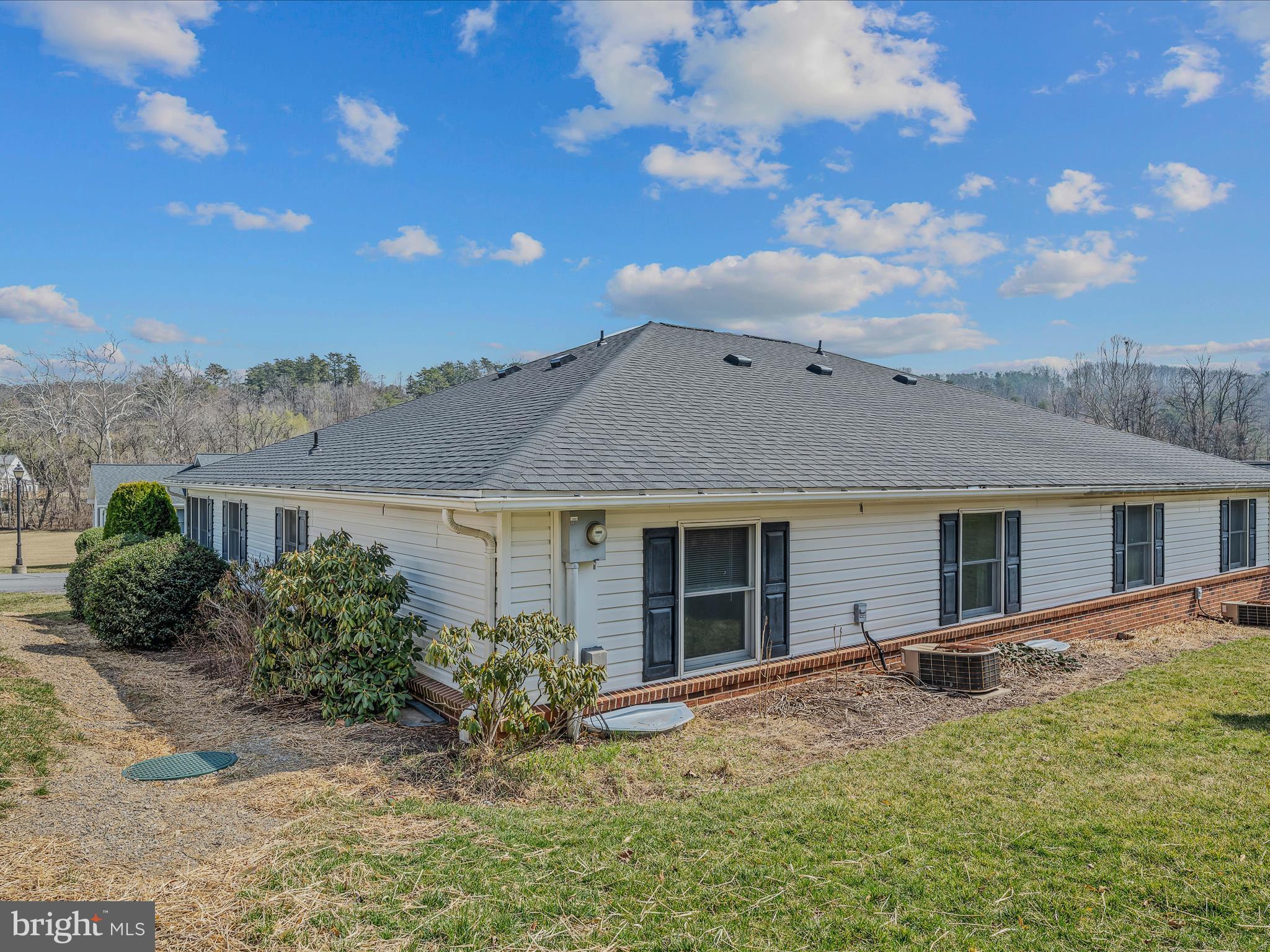 BERKELEY GARDENS - Residential