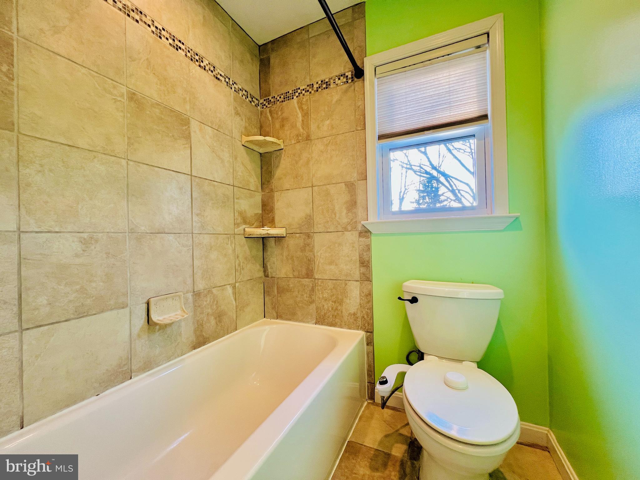 KEN KNOLL - Residential