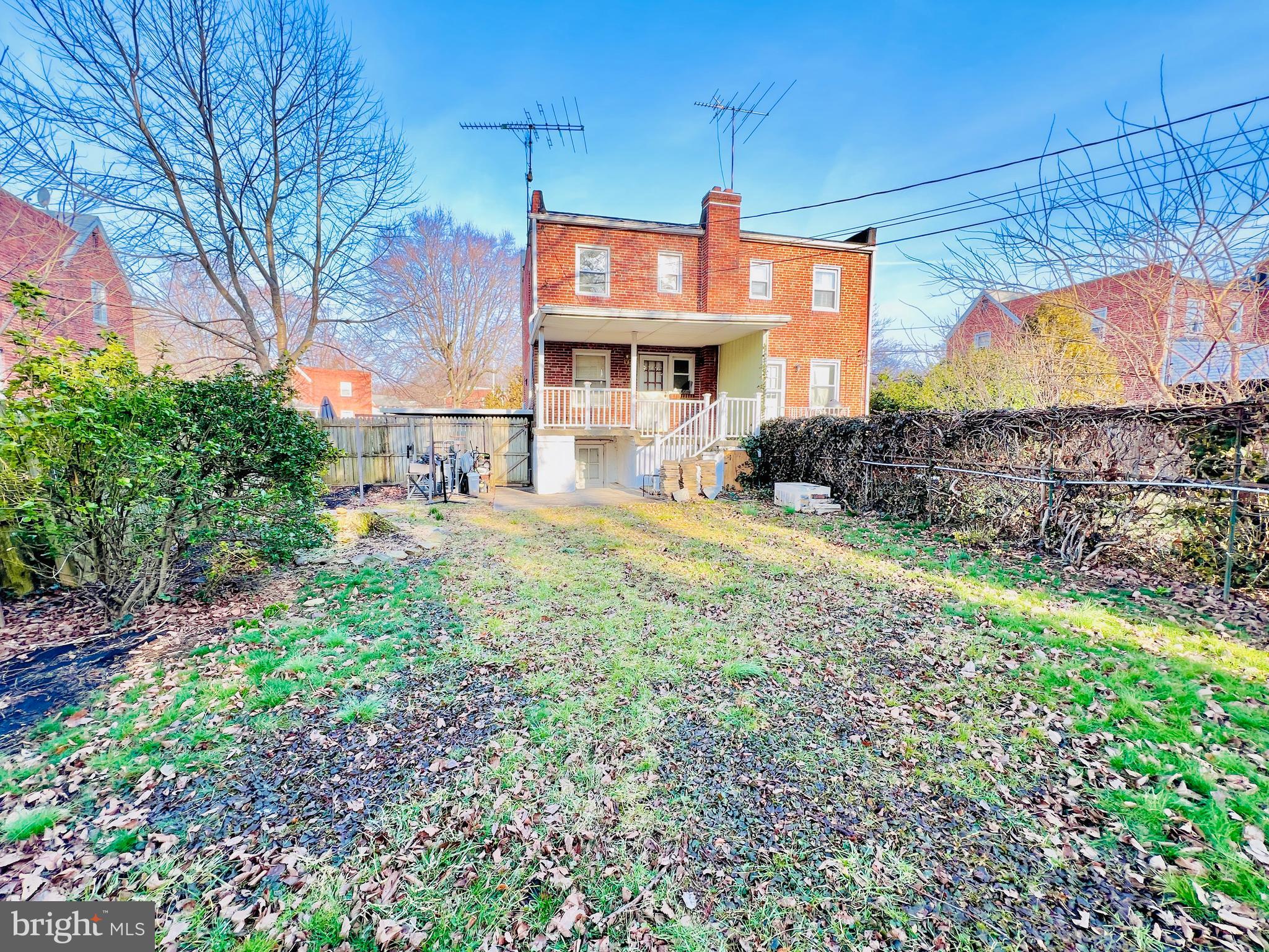 KEN KNOLL - Residential