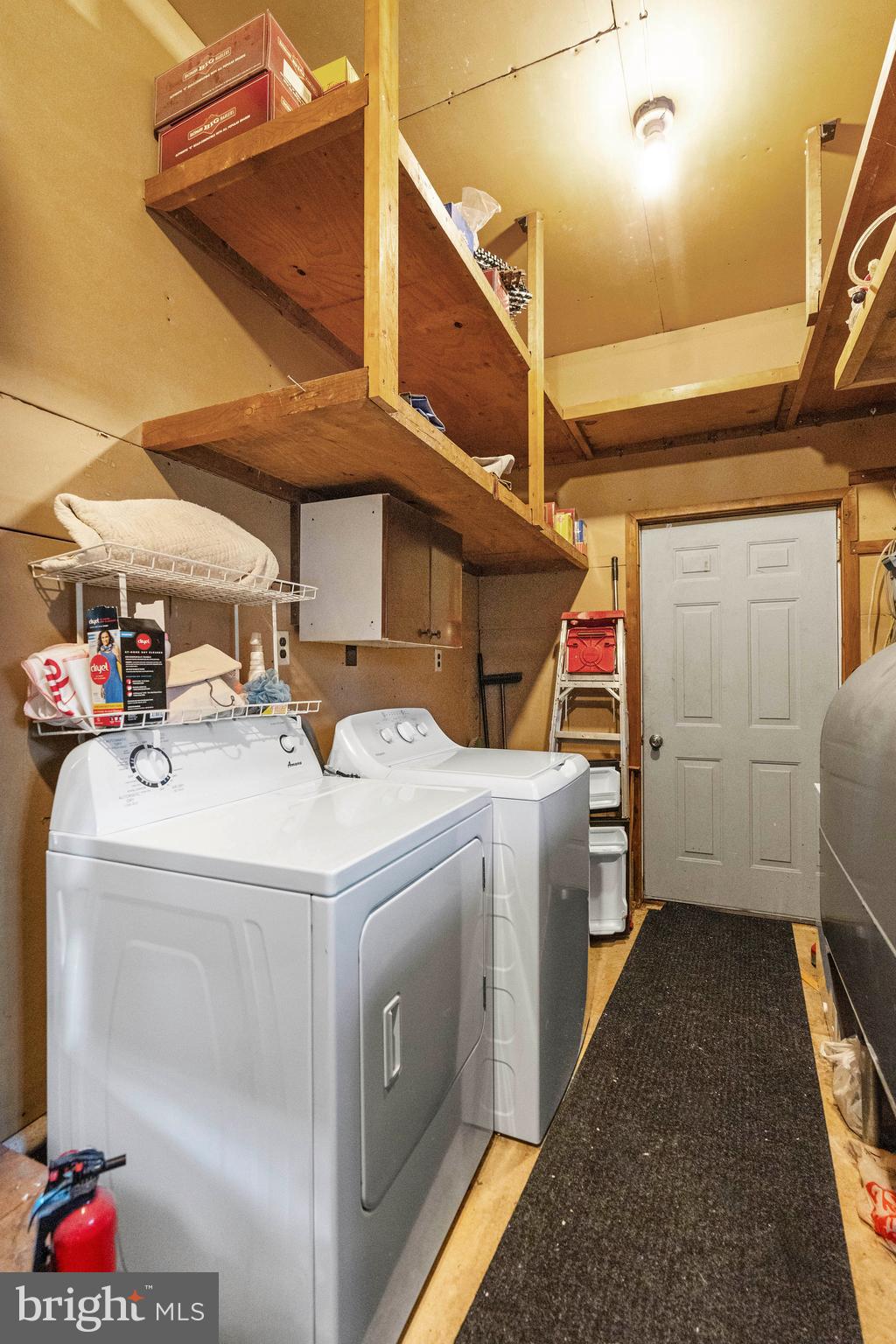 COURT HOUSE COVE - Residential