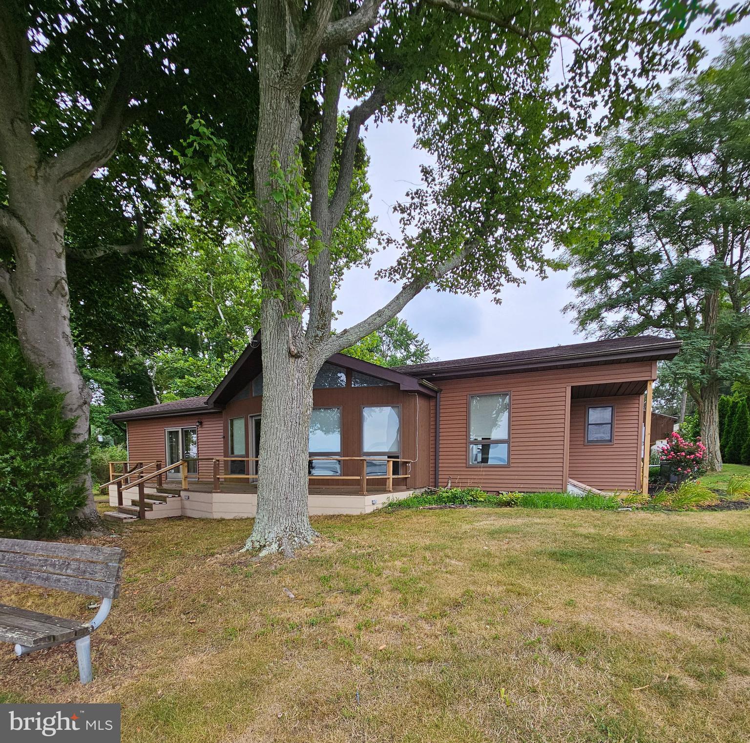 COURT HOUSE COVE - Residential