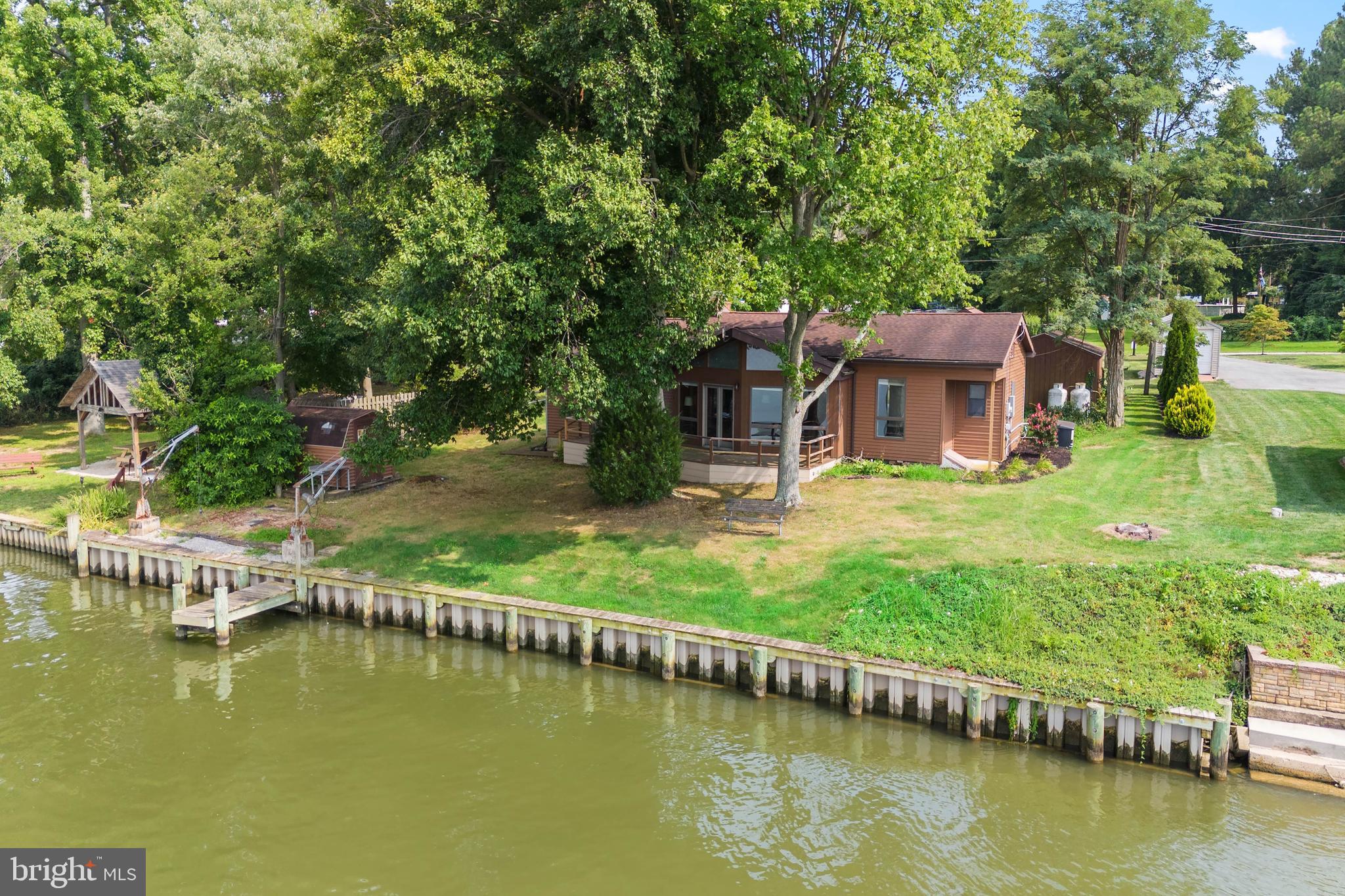 COURT HOUSE COVE - Residential