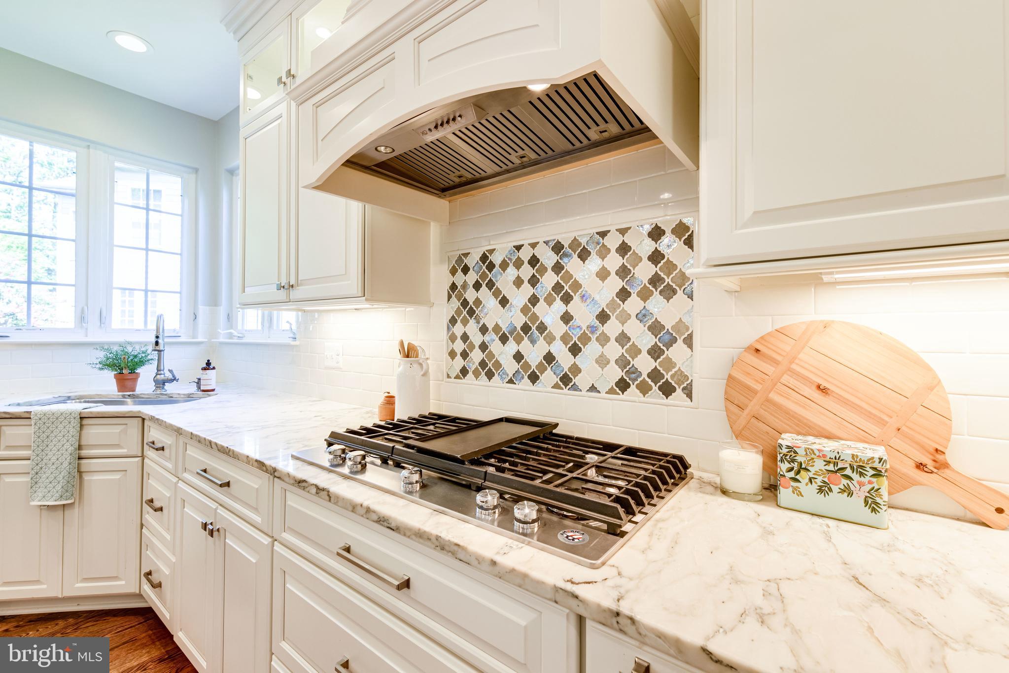 COLLINGWOOD ESTATES - Residential