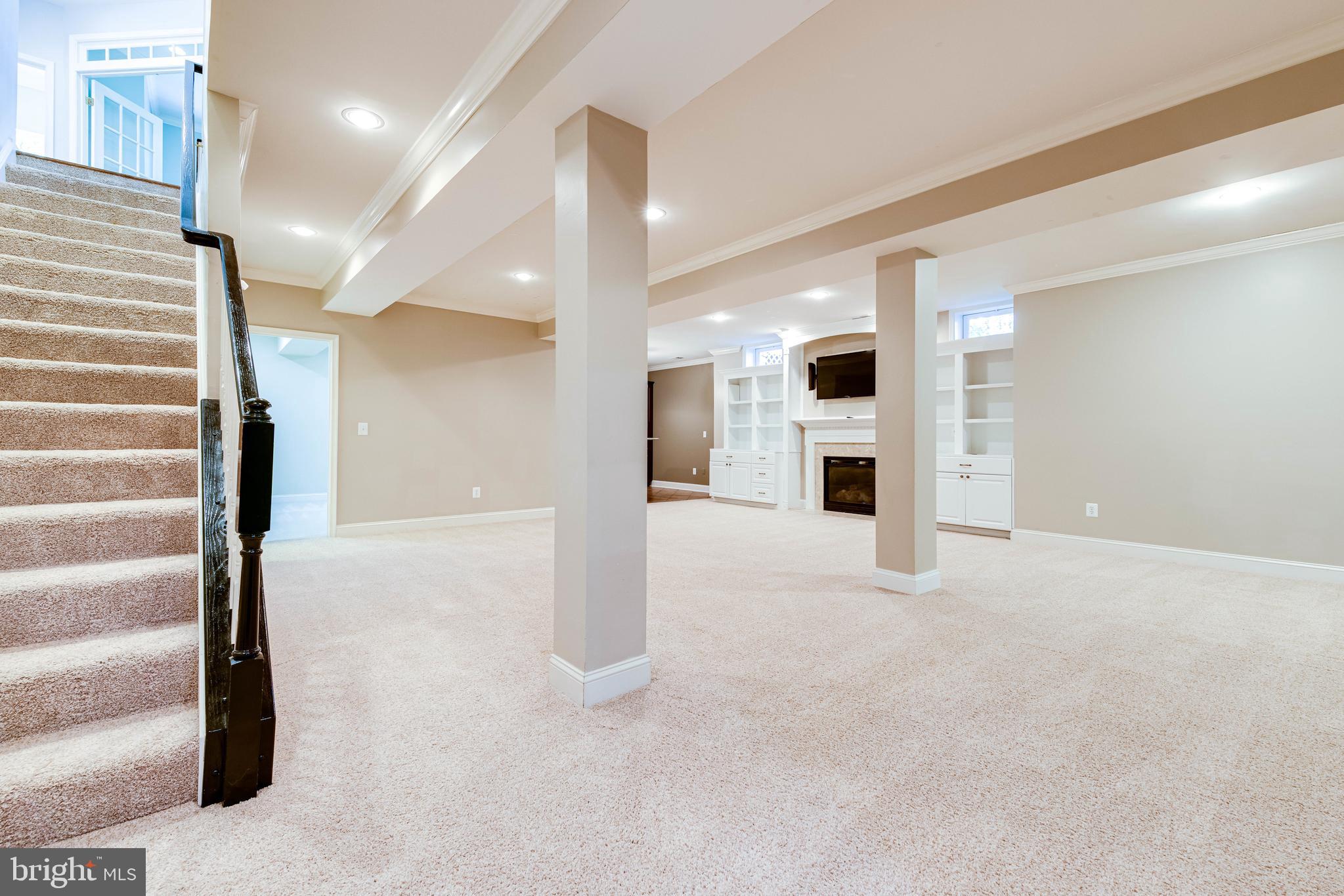 COLLINGWOOD ESTATES - Residential