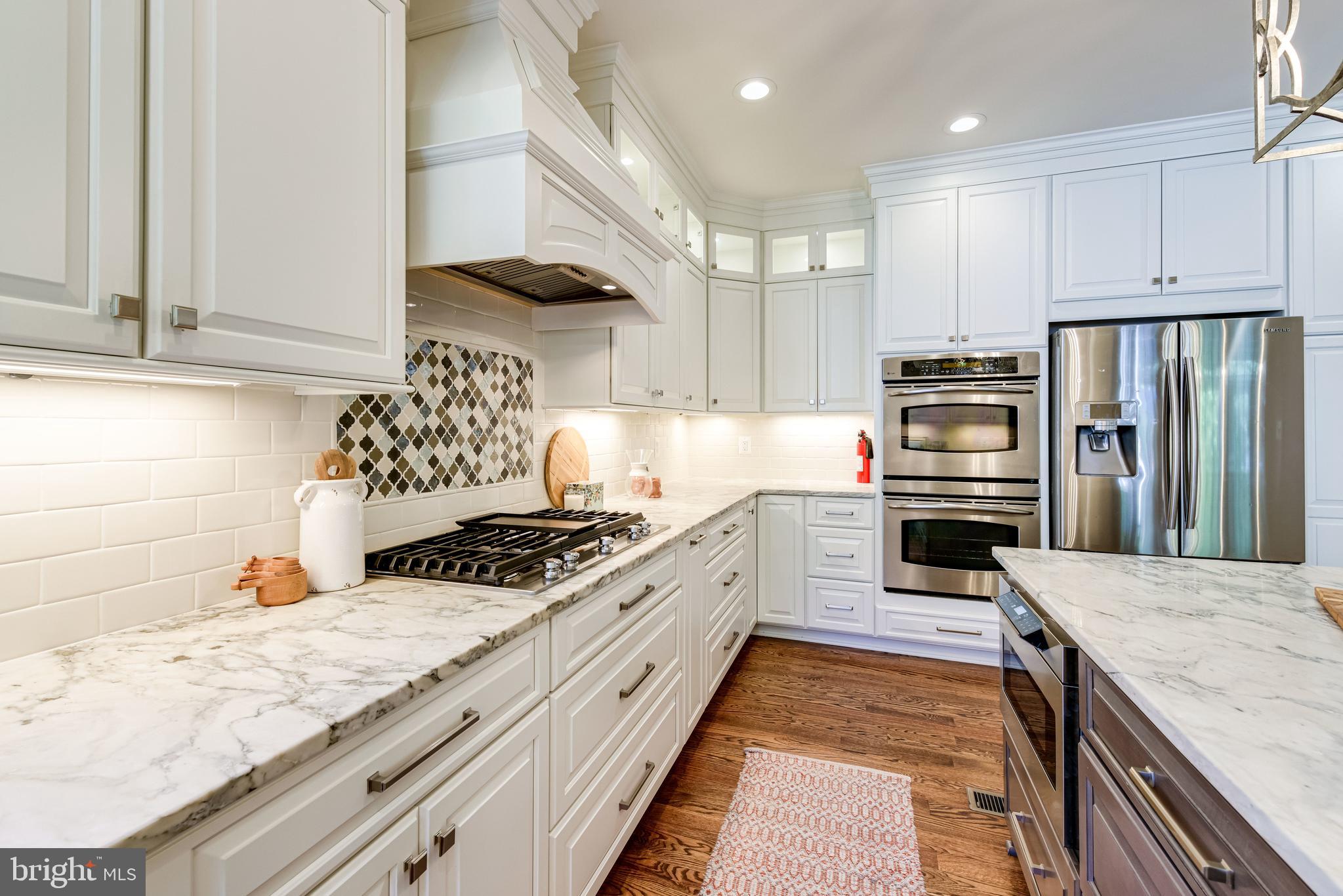 COLLINGWOOD ESTATES - Residential