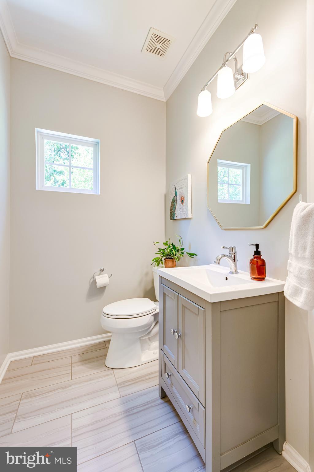 COLLINGWOOD ESTATES - Residential