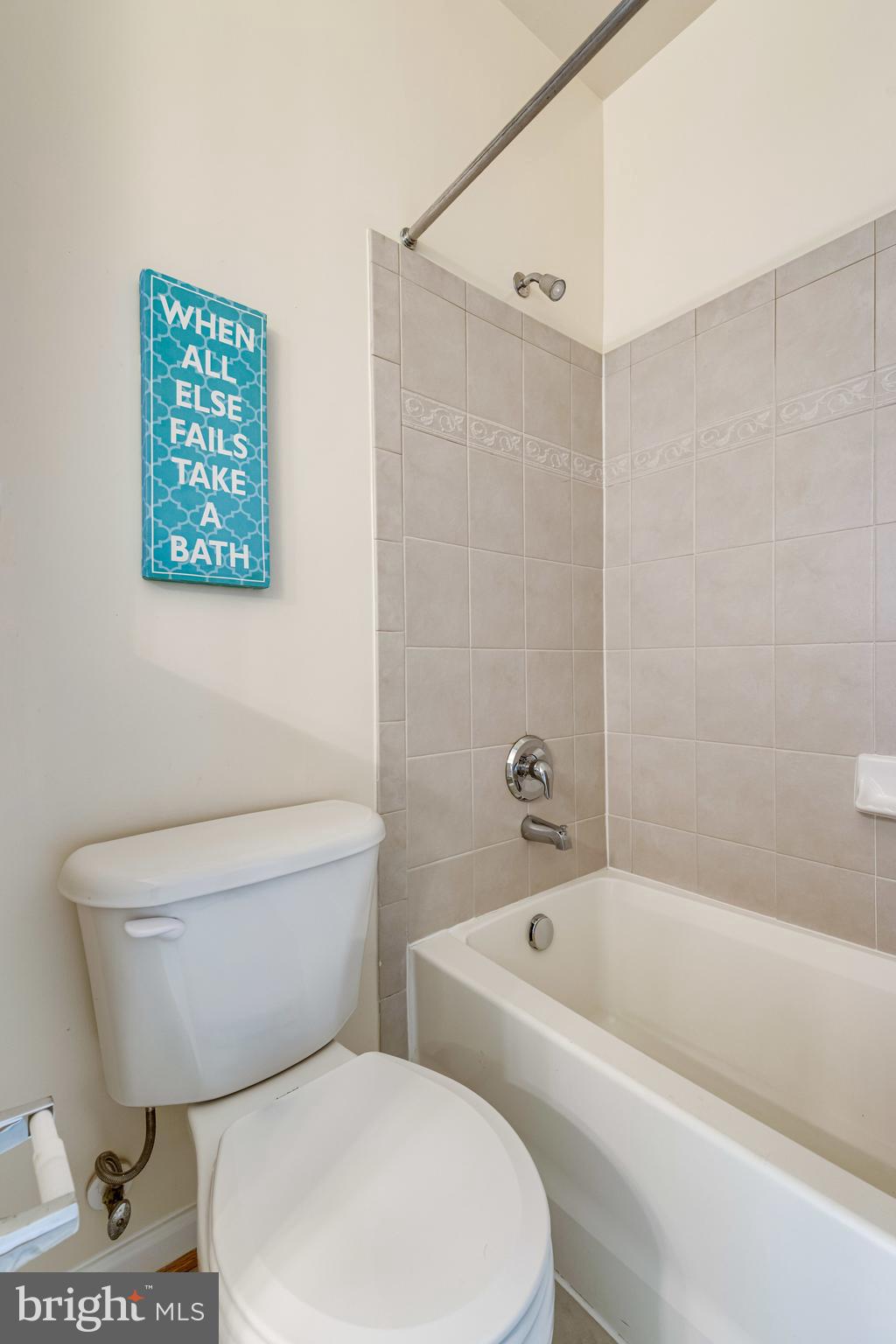 COLLINGWOOD ESTATES - Residential