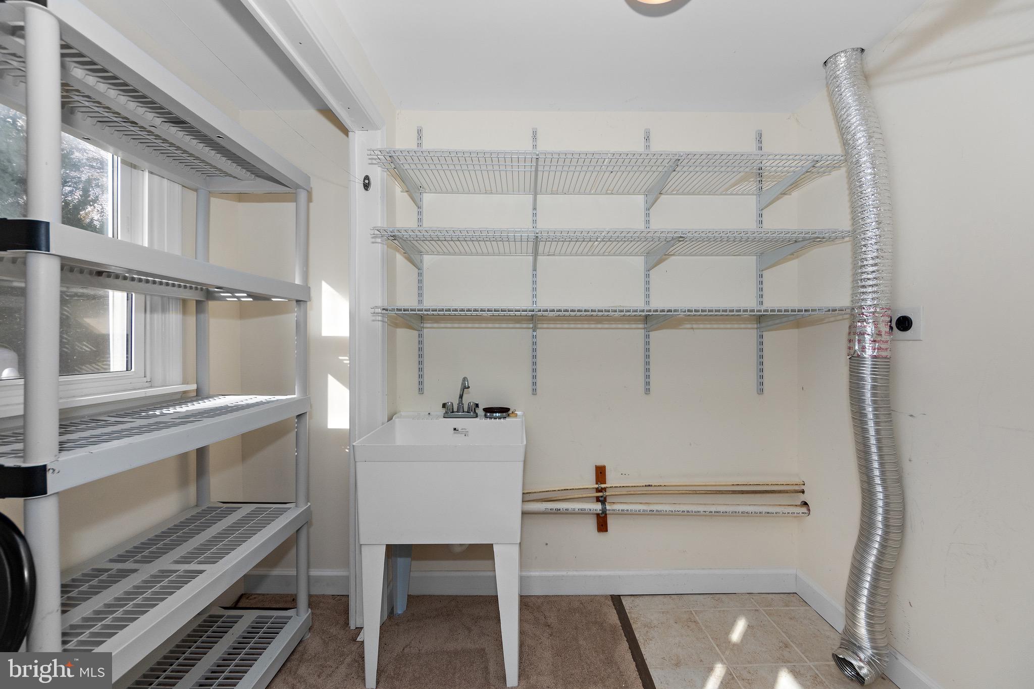 HOLLY HILL HARBOR - Residential