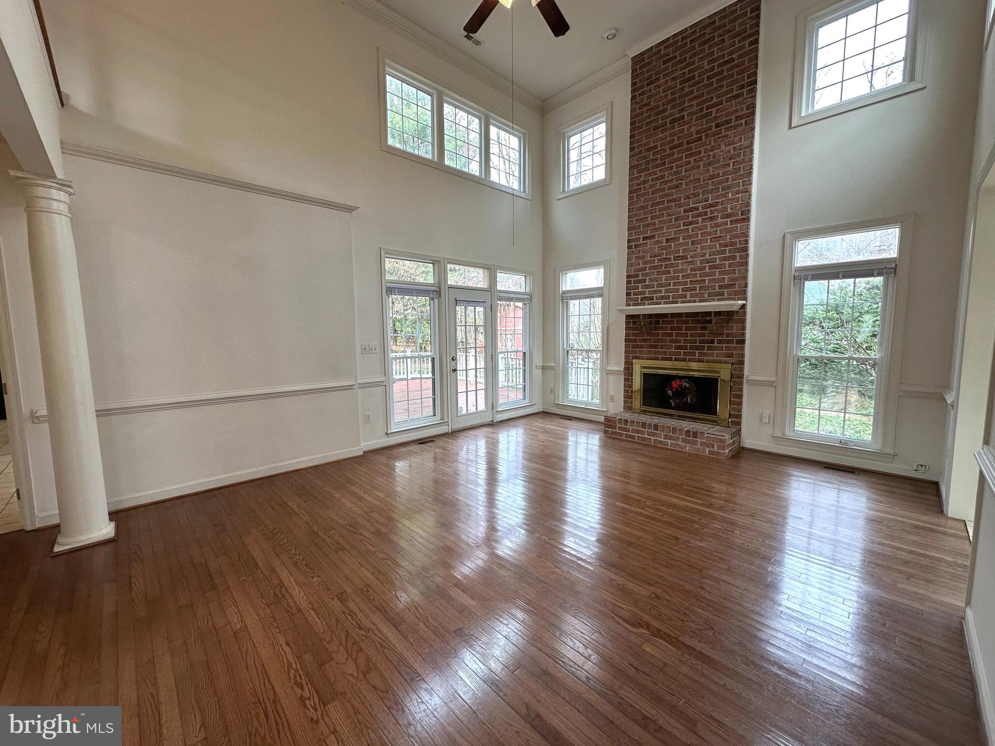 WILLIAMSBURG GARDENS - Residential Lease