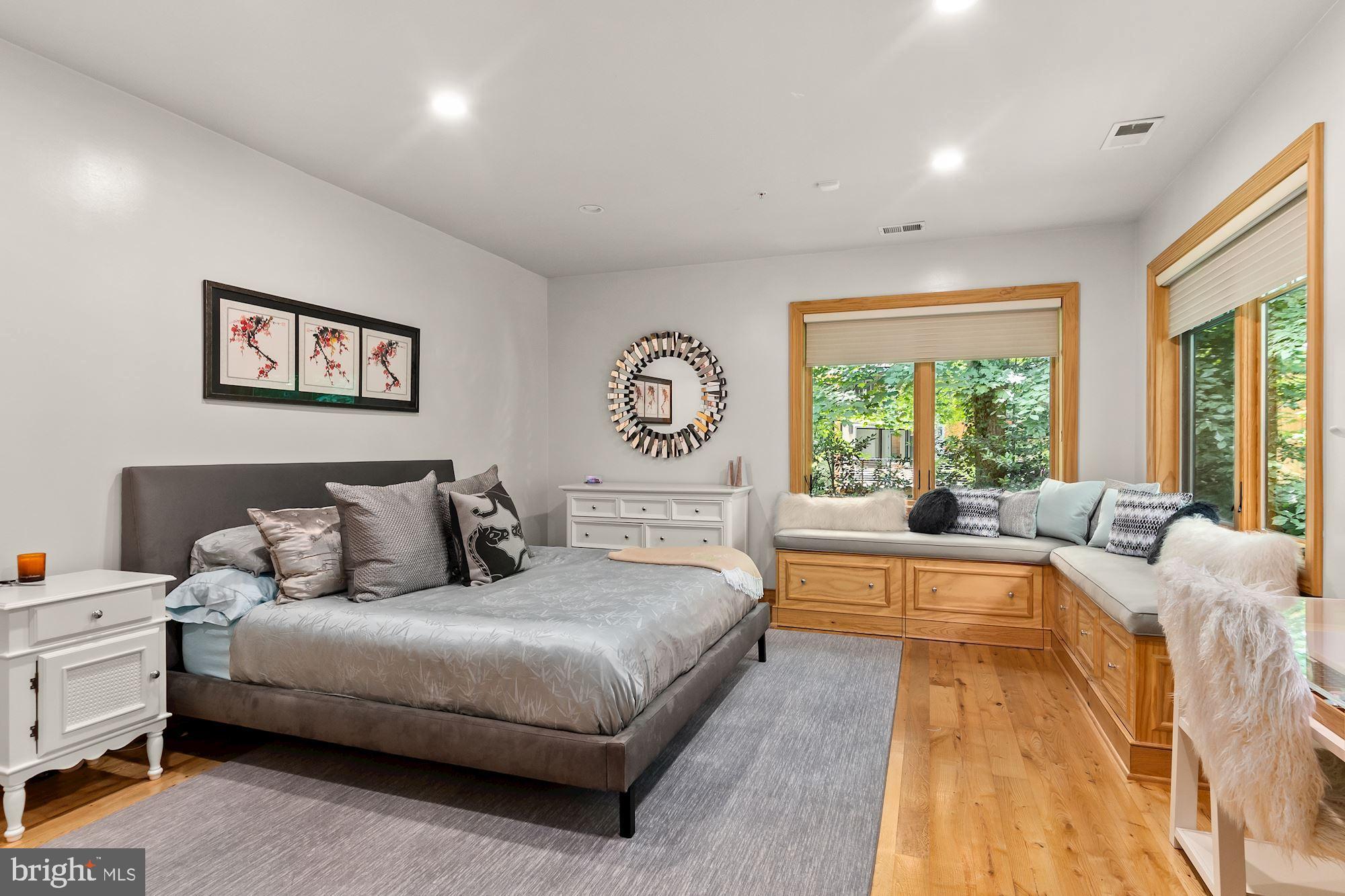 BANNOCKBURN - Residential