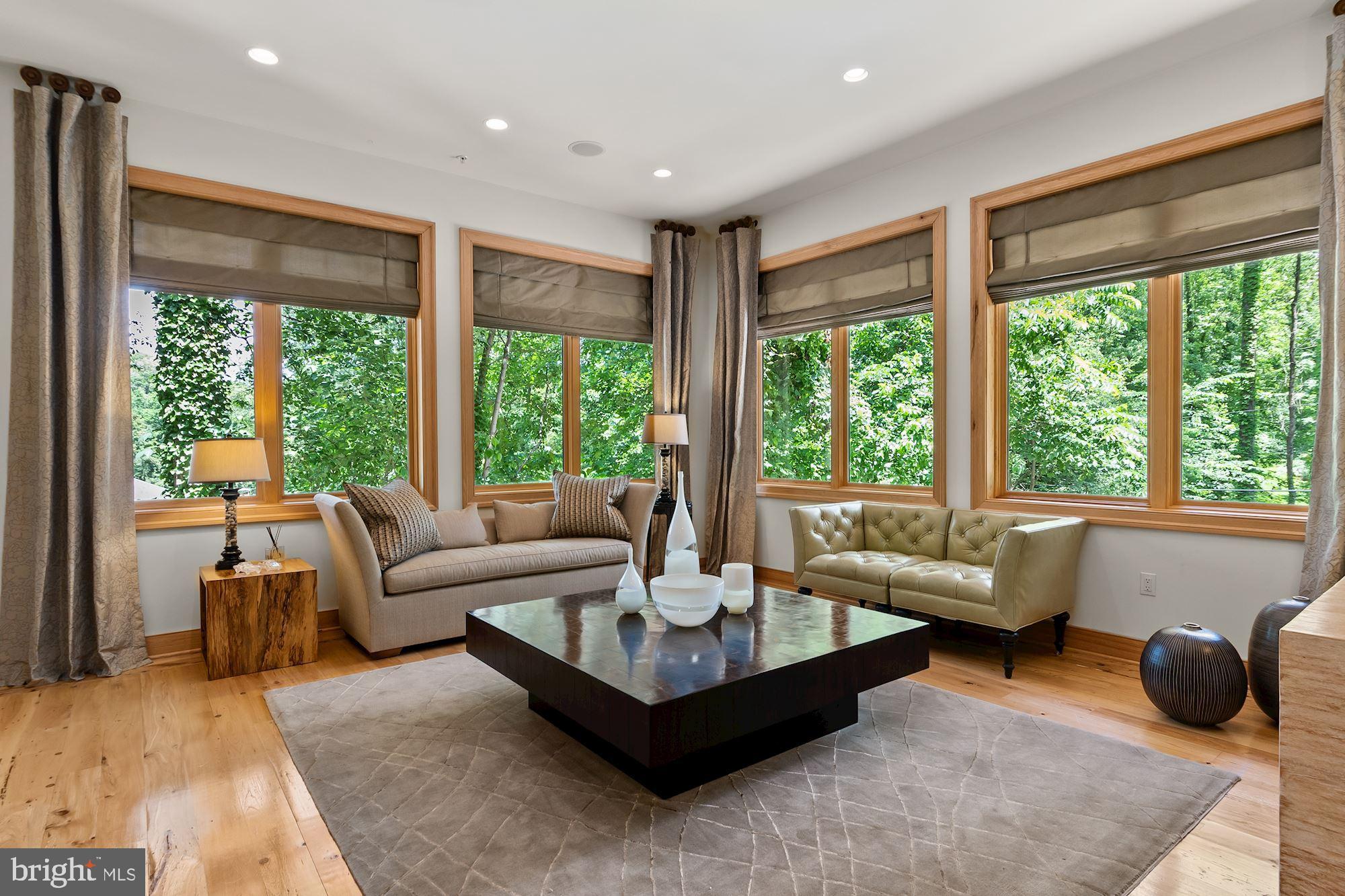 BANNOCKBURN - Residential