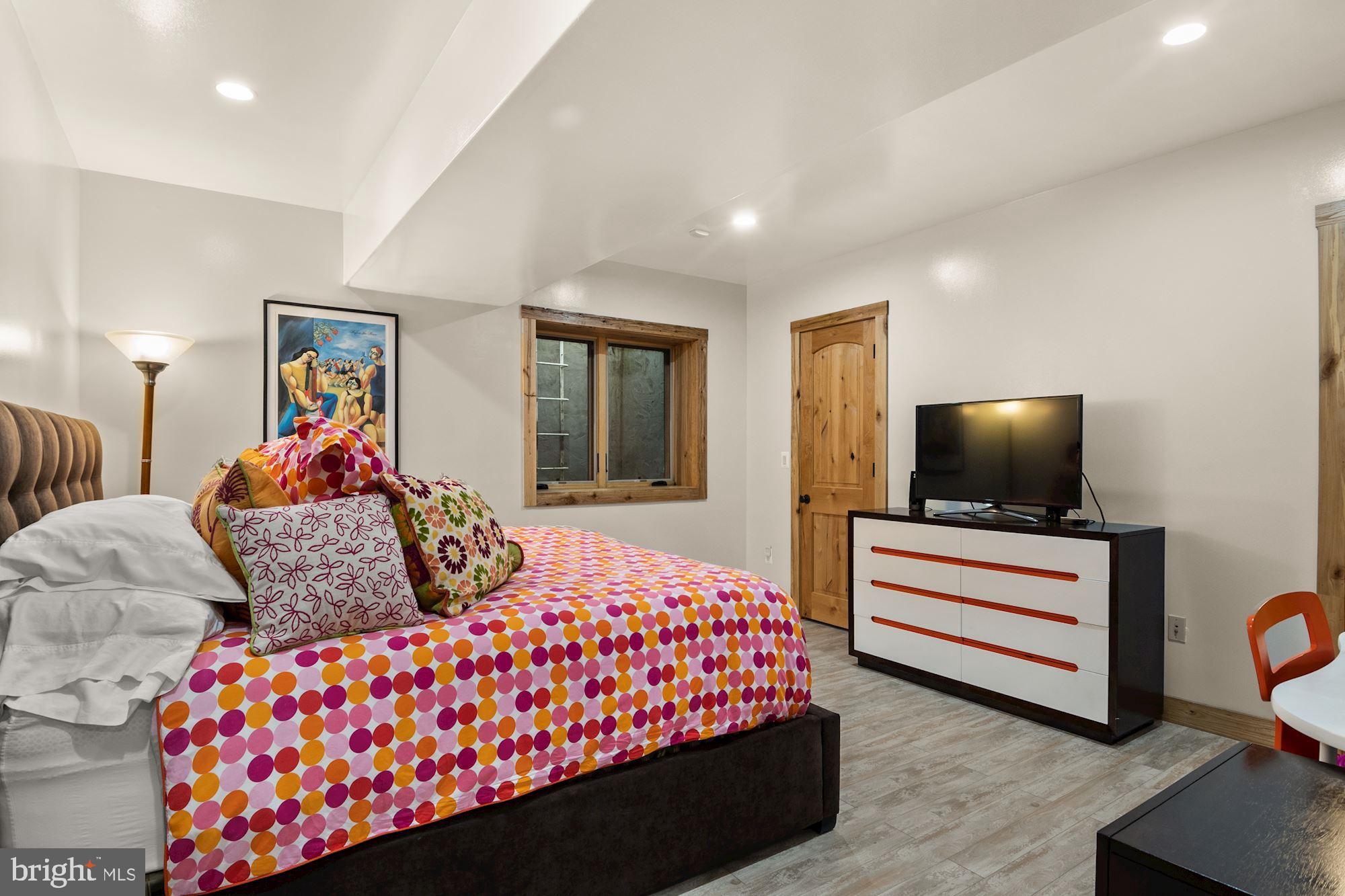 BANNOCKBURN - Residential