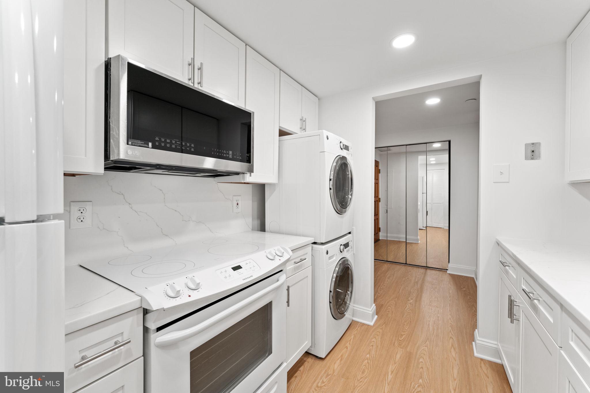 ROSSLYN - Residential Lease