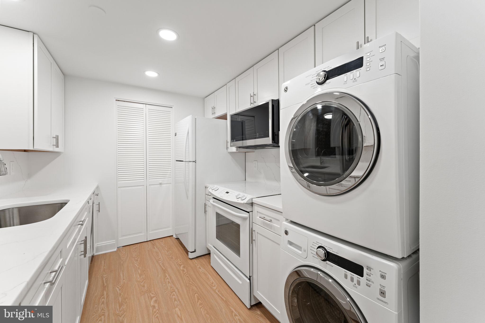 ROSSLYN - Residential Lease