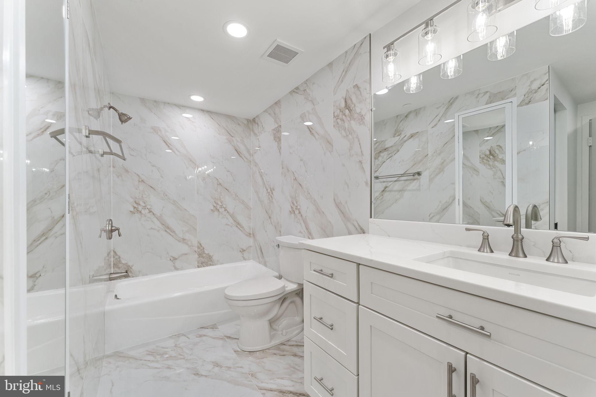 1530 KEY BOULEVARD N 1009