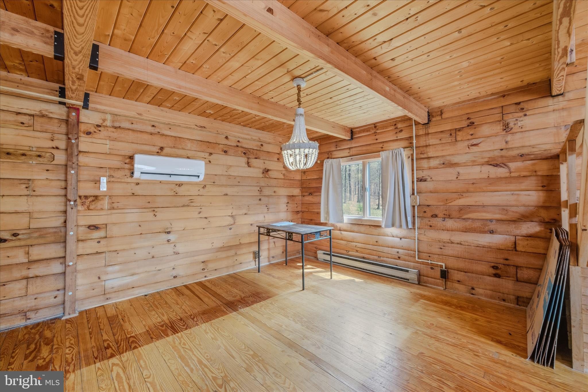 DEER SPRING WOODS - Residential