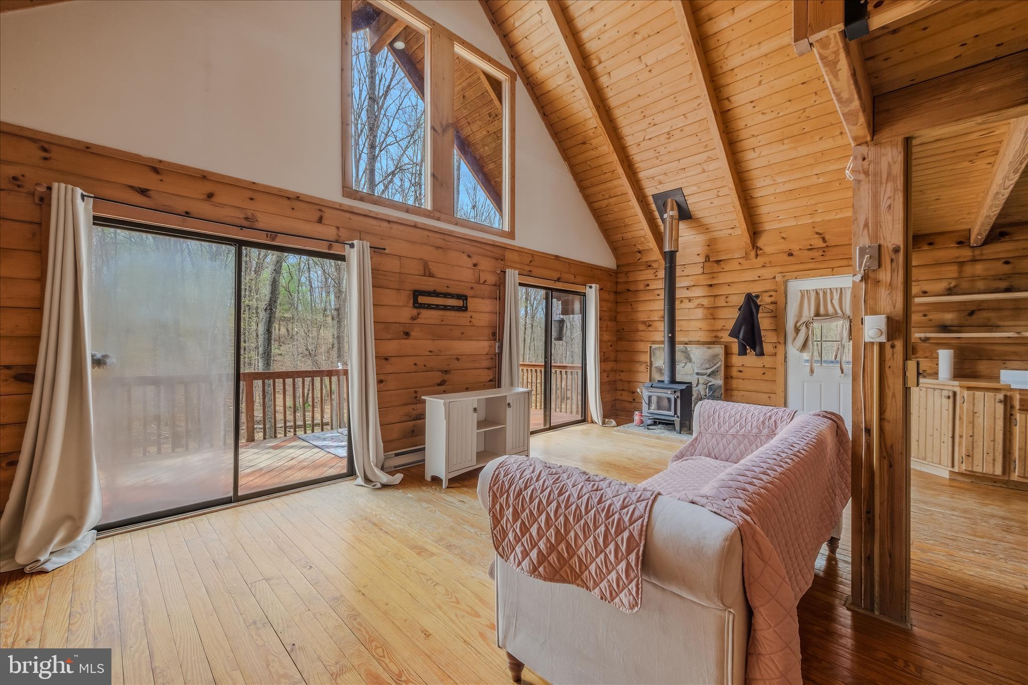 DEER SPRING WOODS - Residential