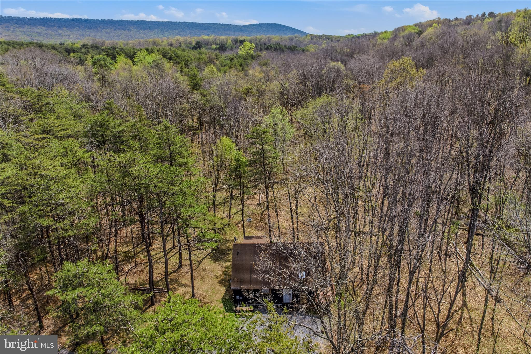 DEER SPRING WOODS - Residential
